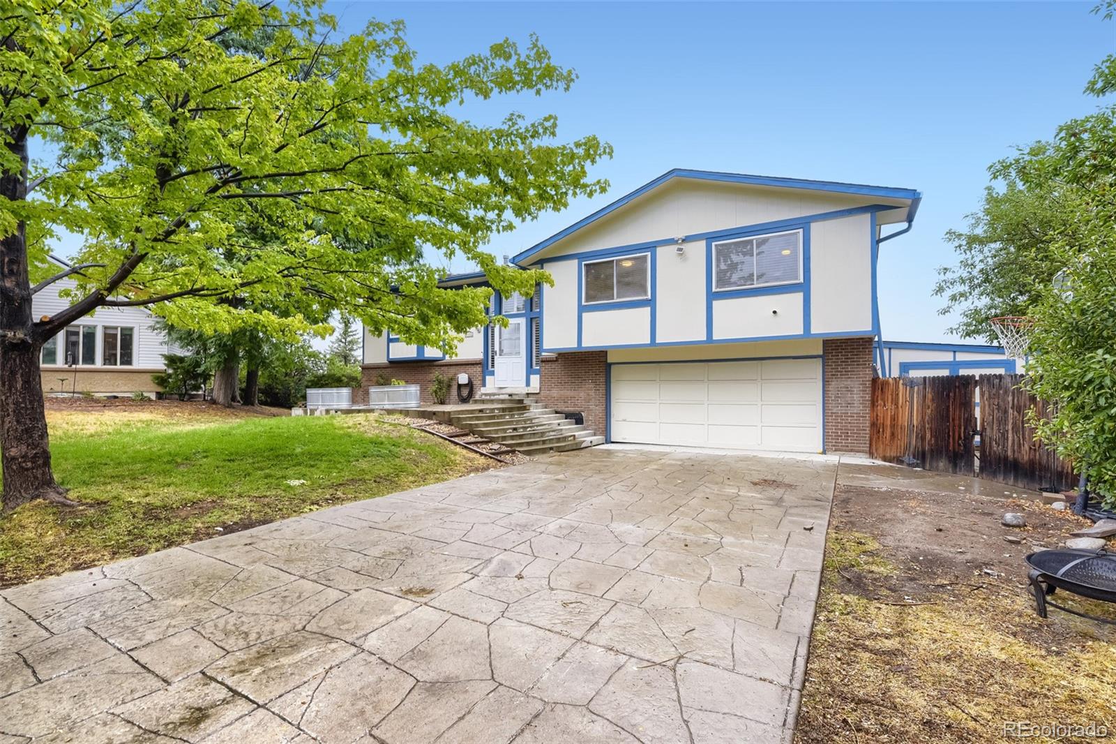 7533 W Ottawa Place, Littleton CO 80128