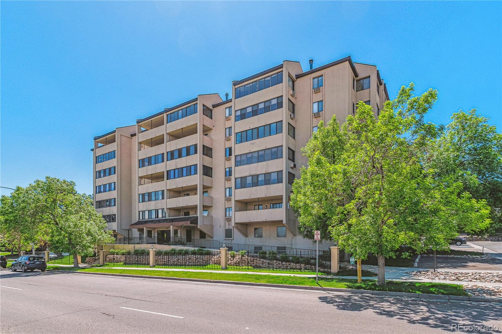 7420 E Quincy Avenue Unit 102, Denver CO 80237