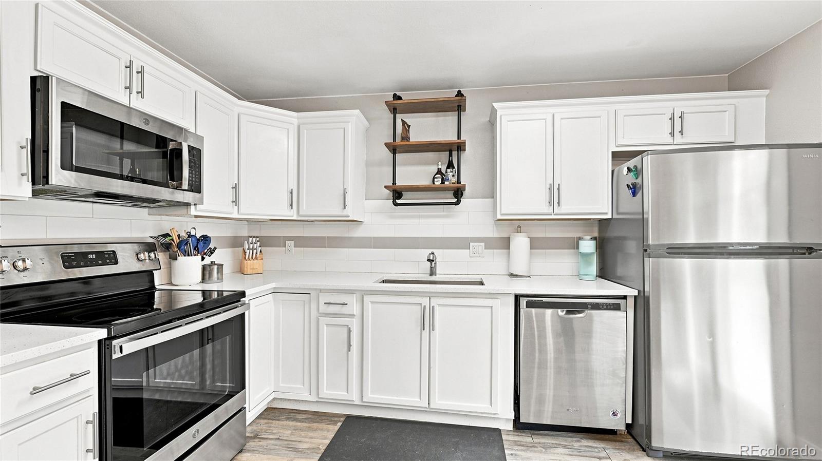 73 S Sable Boulevard Unit D16, Aurora CO 80012