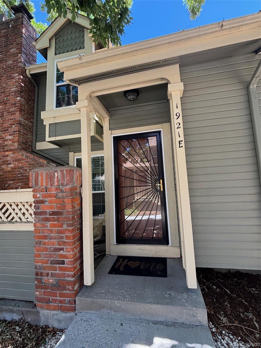 1921 S Hannibal Court Unit E, Aurora CO 80013