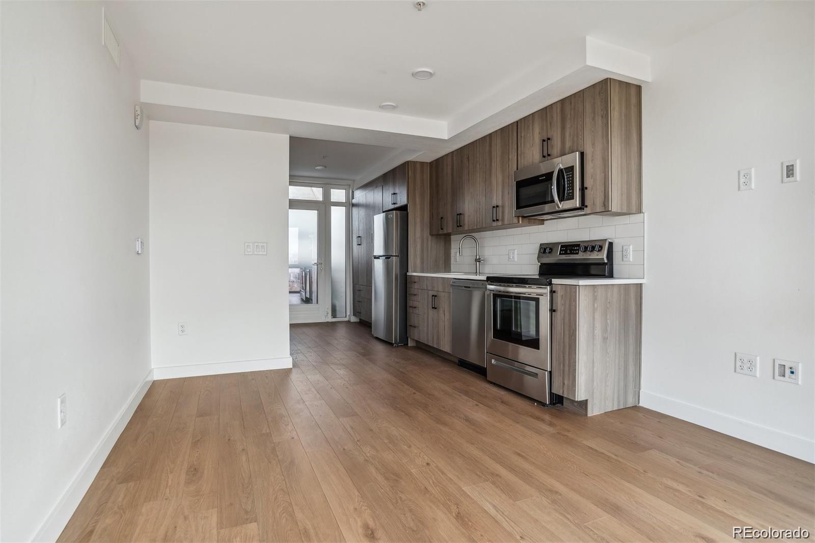 3575 Chestnut Place Unit 206, Denver CO 80216