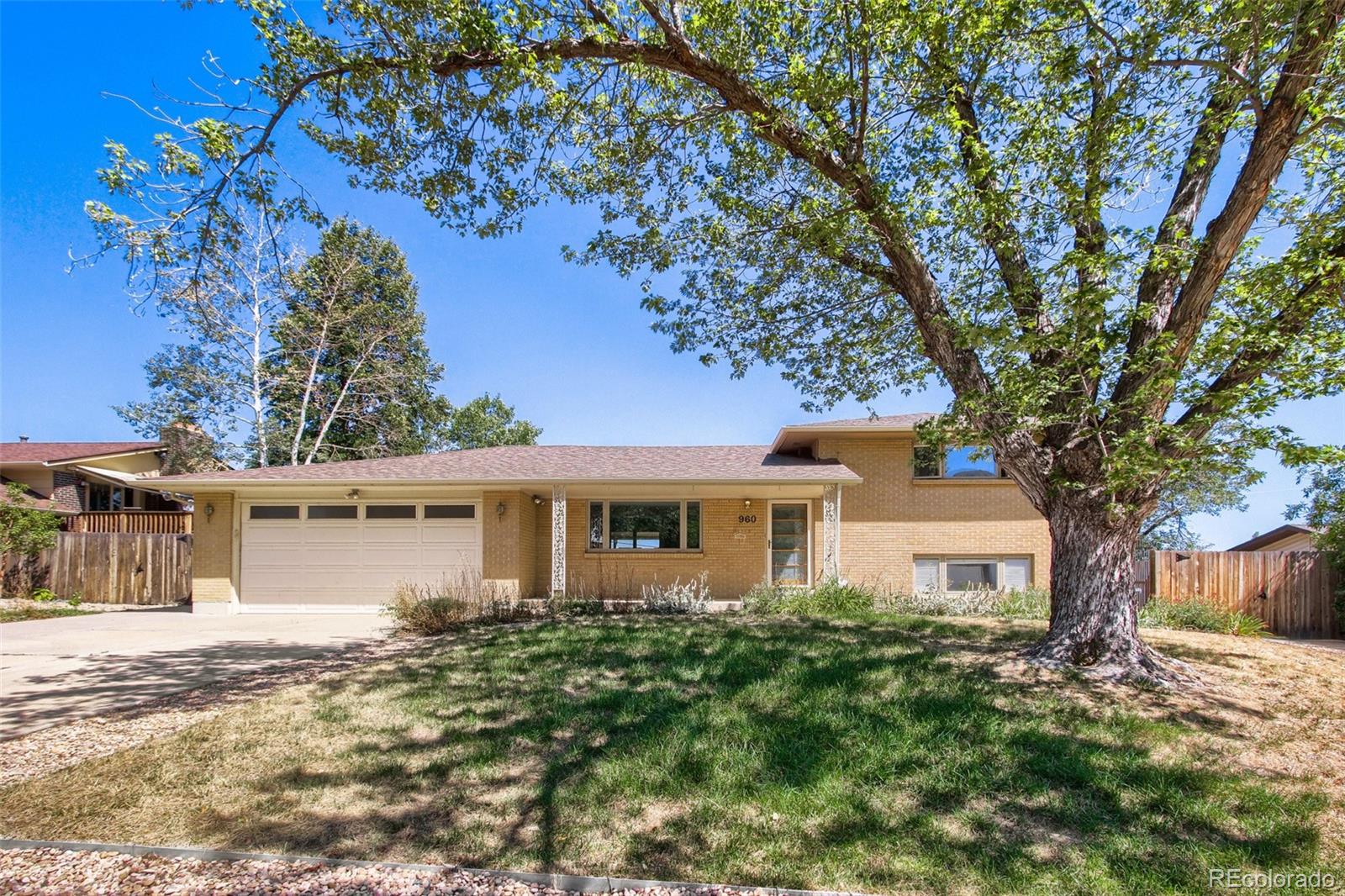 960 S Arbutus Street, Denver CO 80228