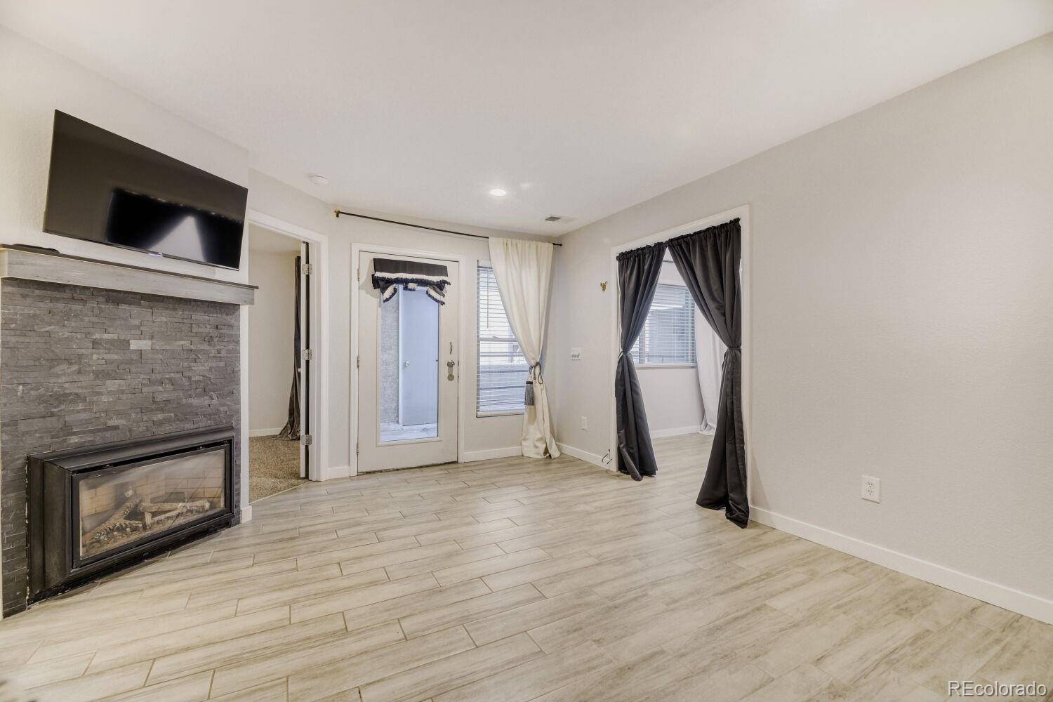 1825 Kendall Street Unit 213, Lakewood CO 80214