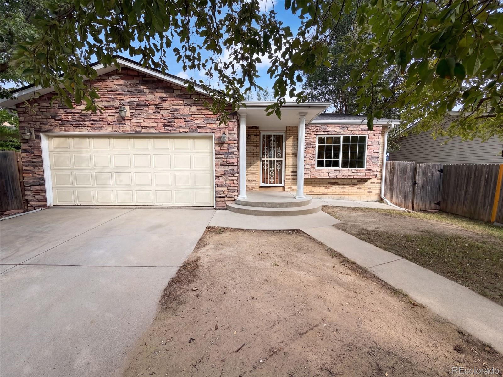 4426 Durham Court, Denver CO 80239