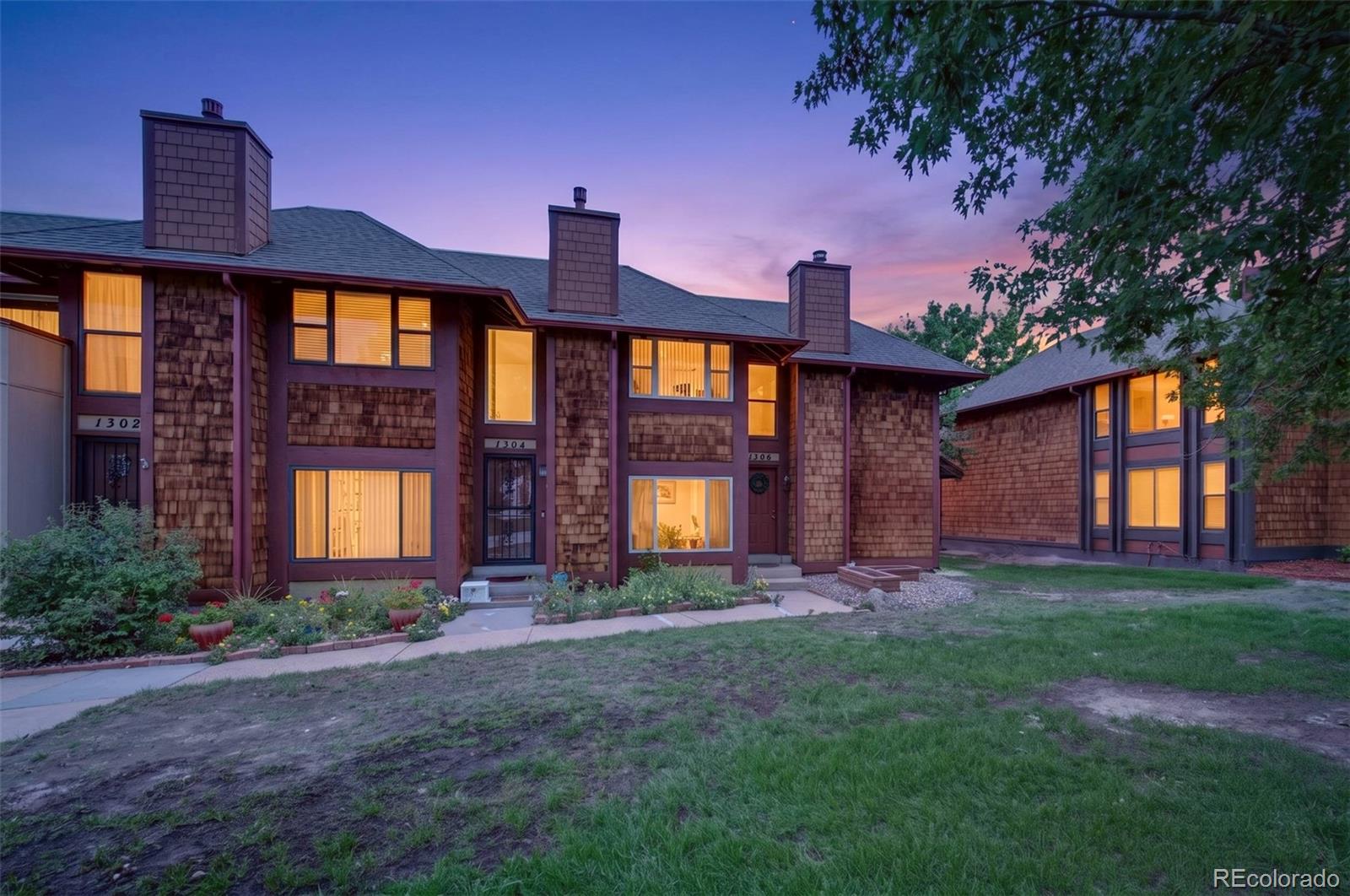 1306 S Carson Way, Aurora CO 80012