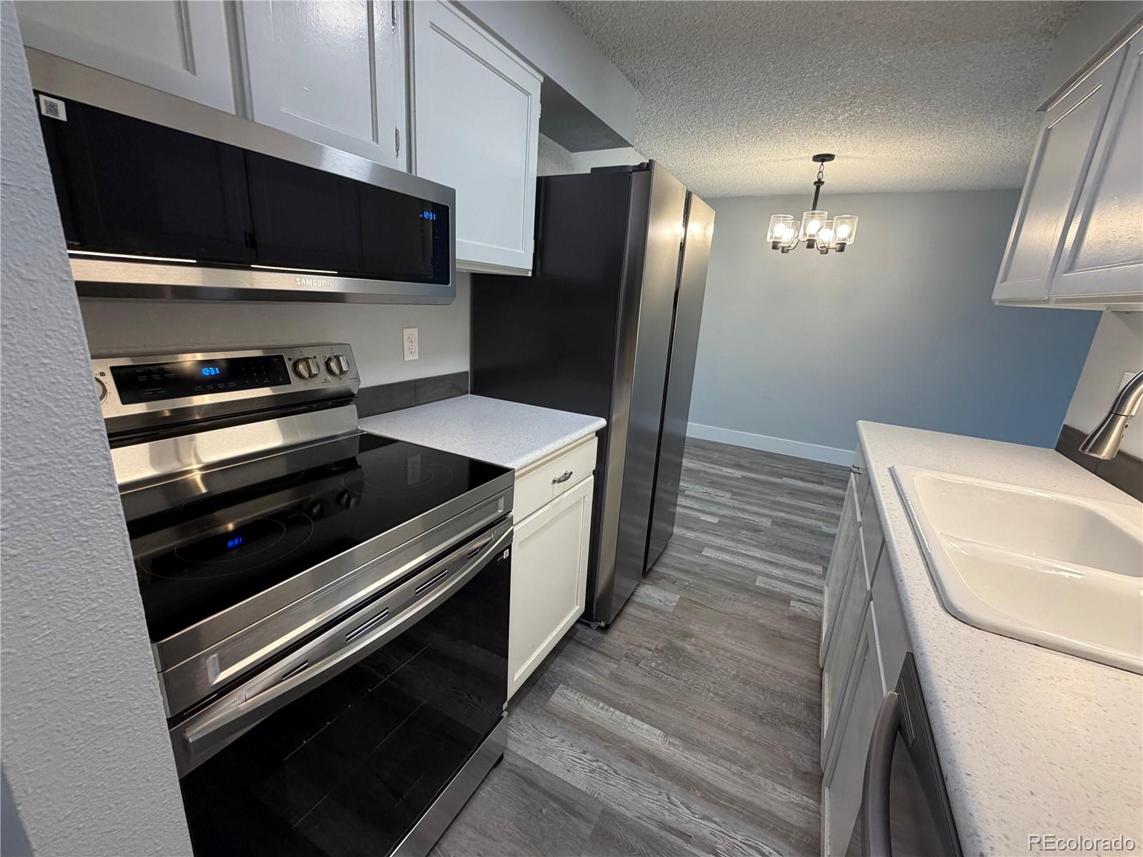 209 E Highline Circle Unit 202, Centennial CO 80122