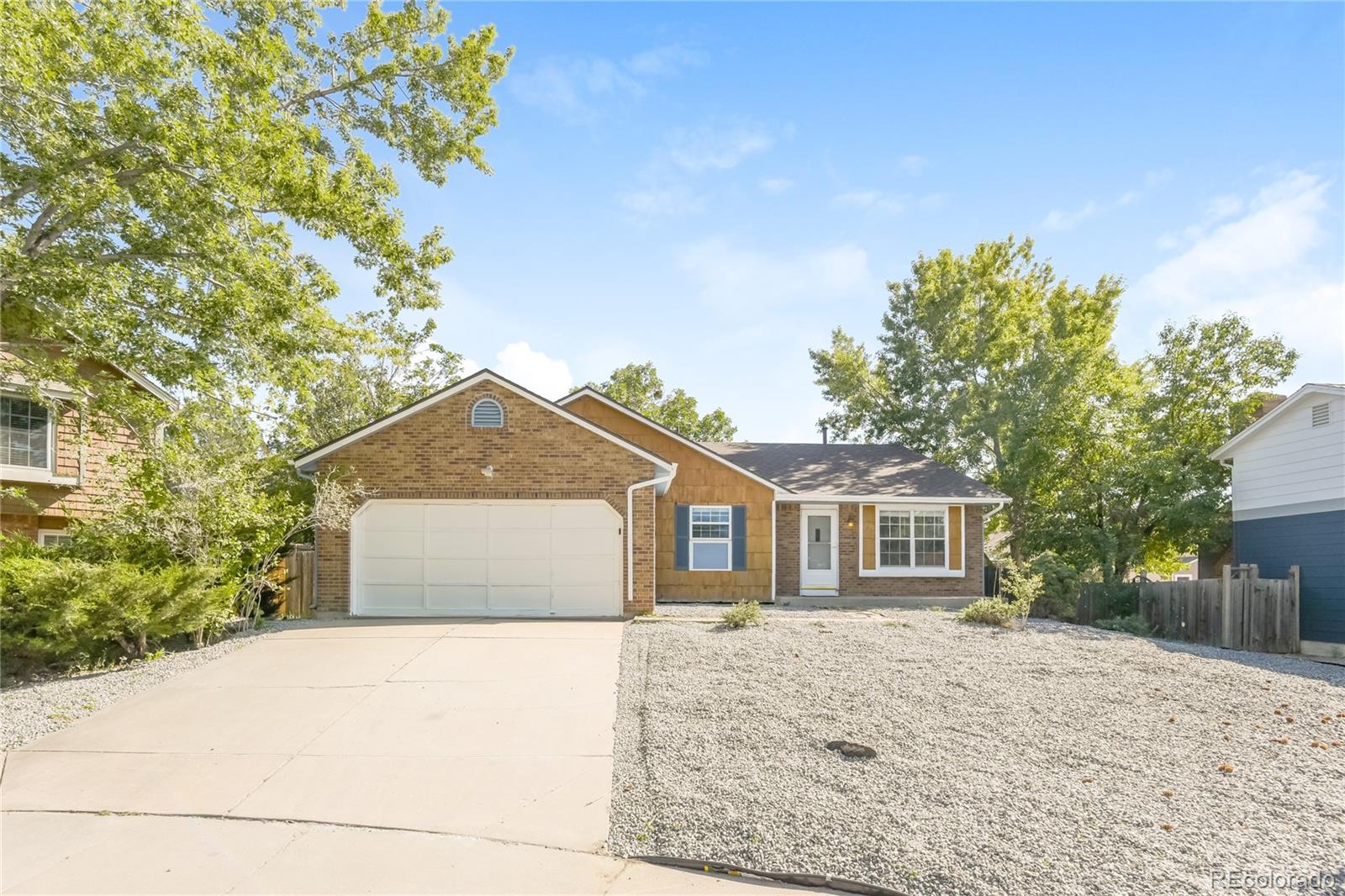 4050 S Espana Way, Aurora CO 80013