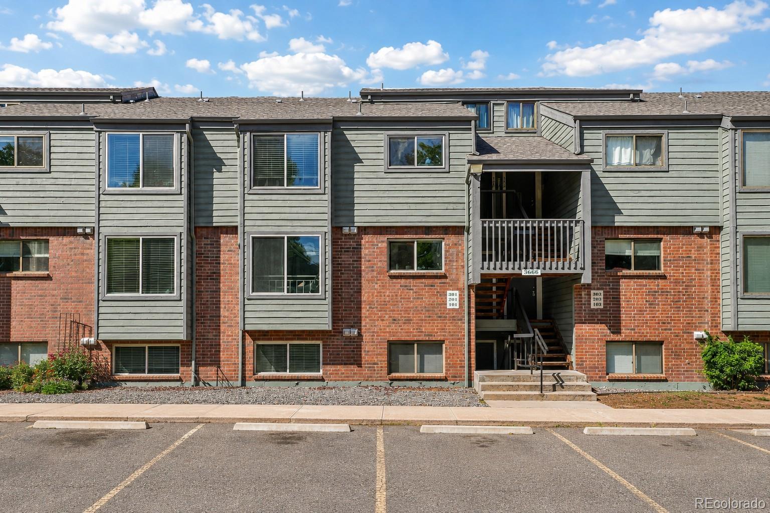 3666 S Depew Street Unit 304, Denver CO 80235