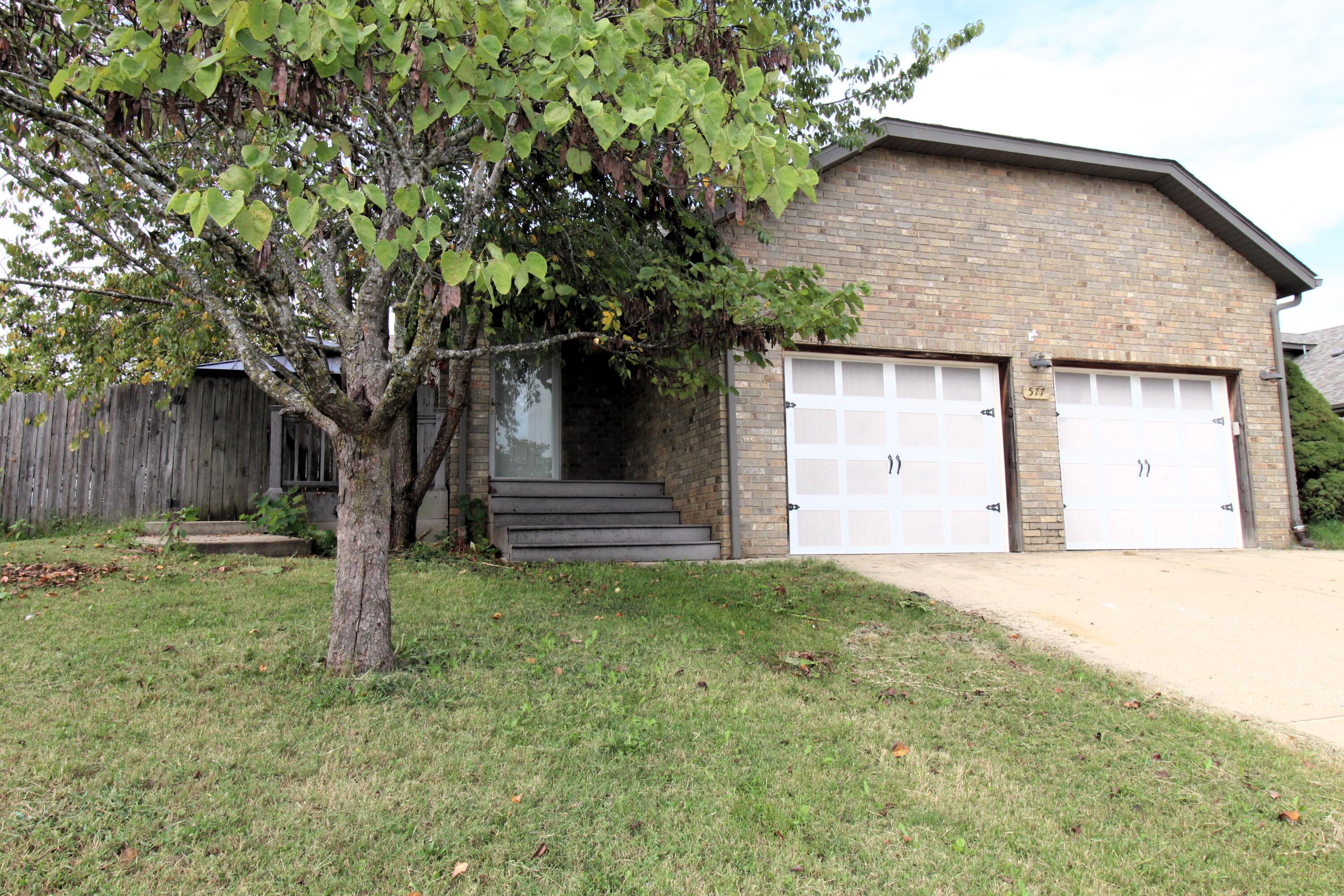 577 S Canterbury Lane, Nixa MO 65714