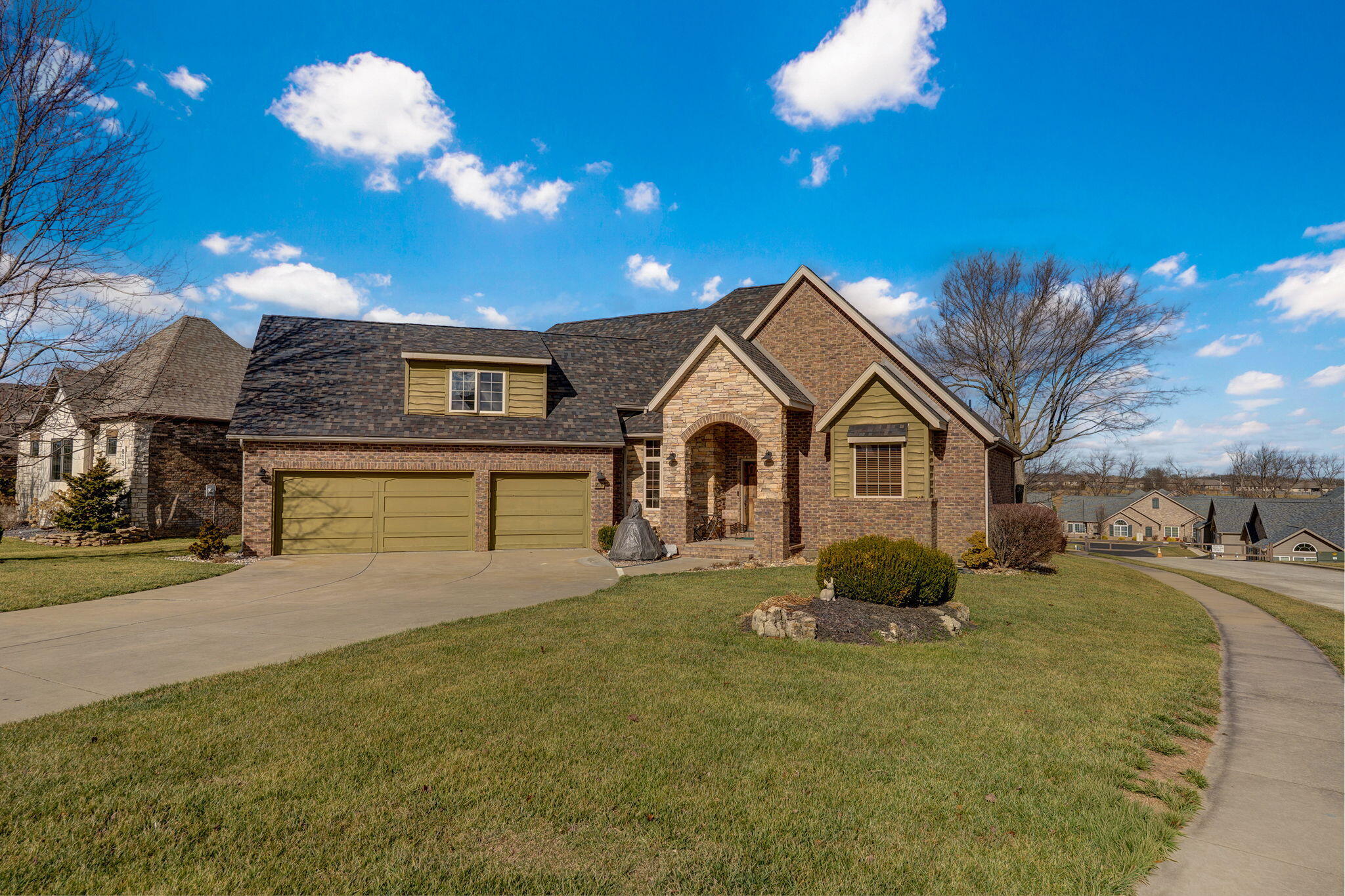 815 E Beaufort Street, Nixa MO 65714