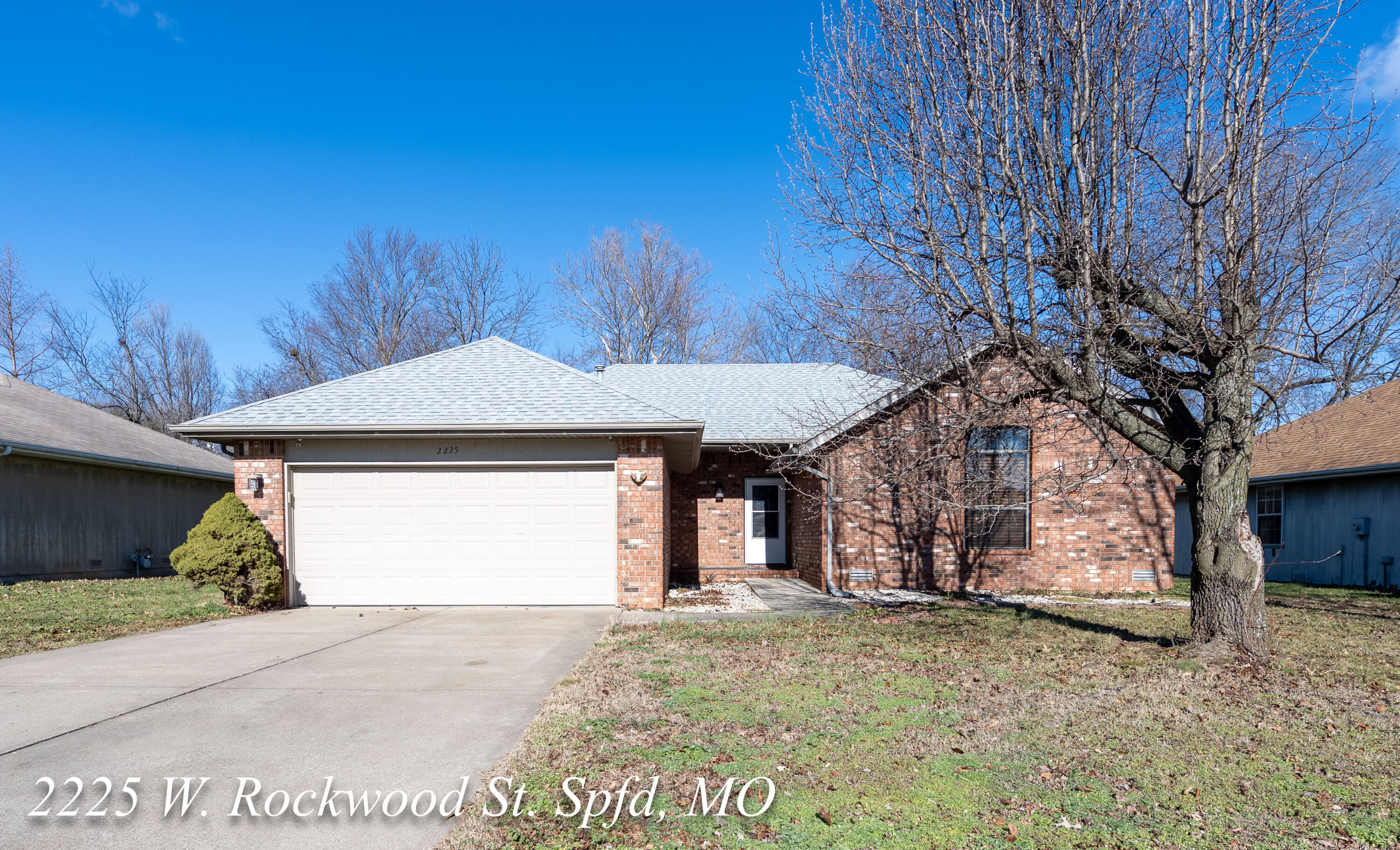 2225 W Rockwood Street, Springfield MO 65807