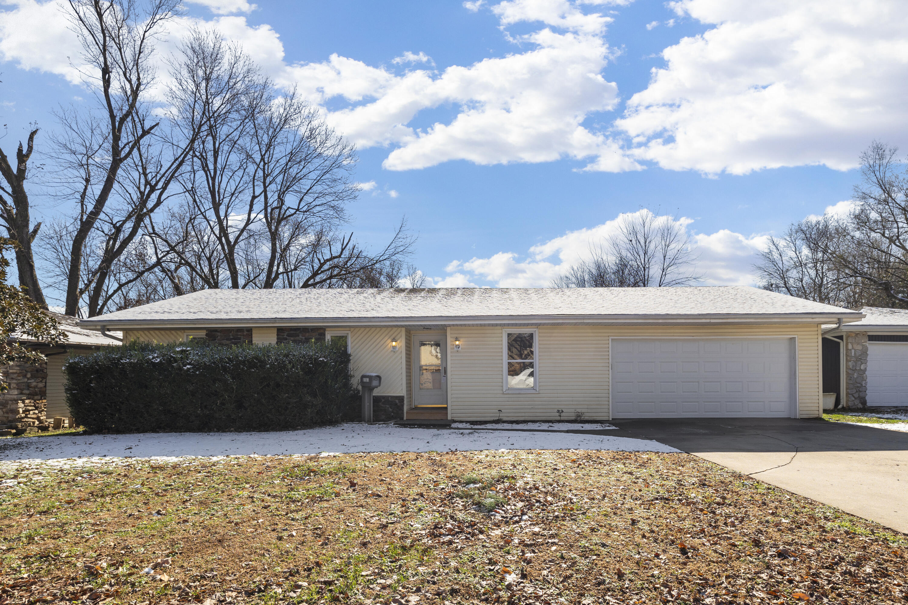 1632 W Berkeley Street, Springfield MO 65807