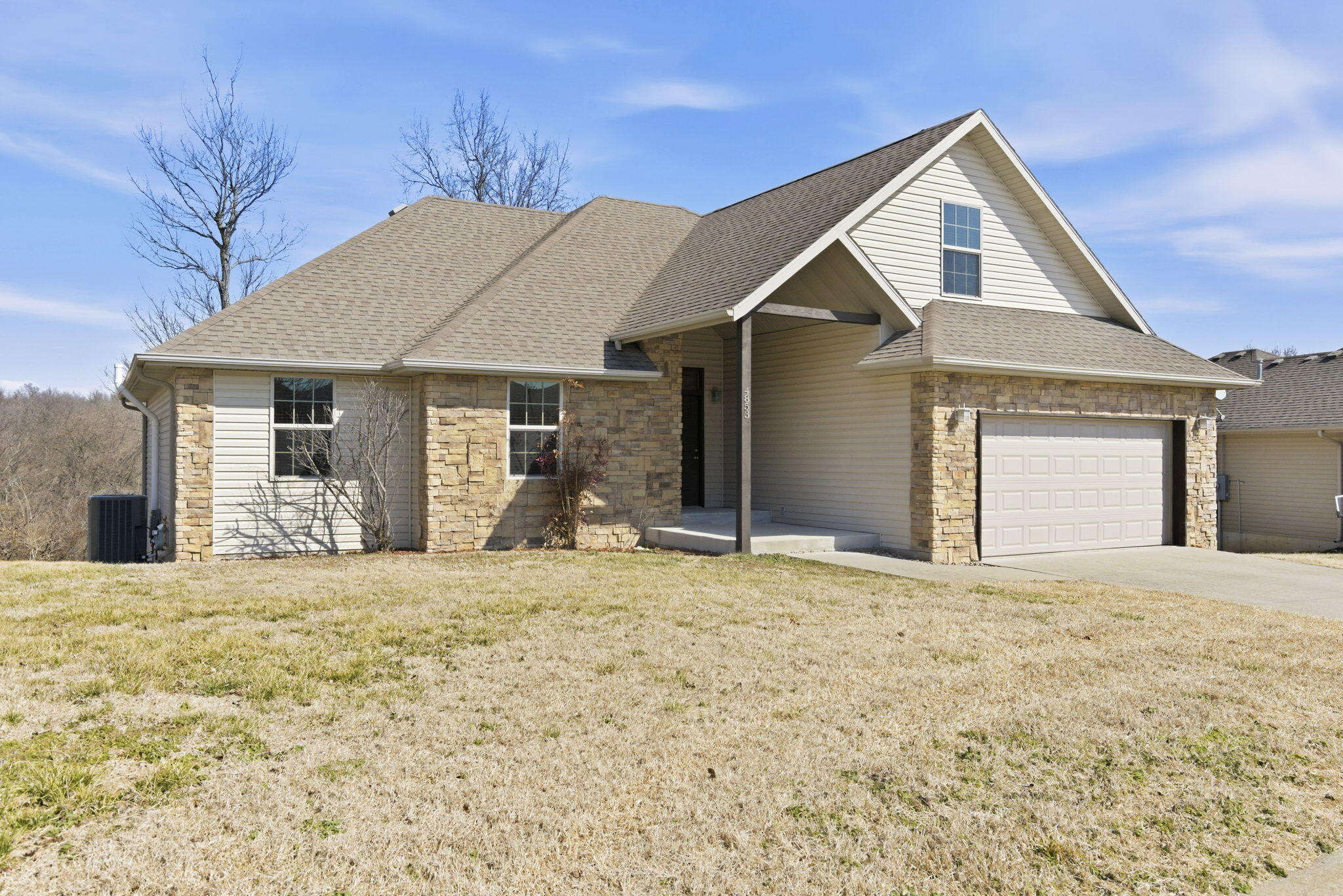 4853 Silo Hills Drive, Springfield MO 65802