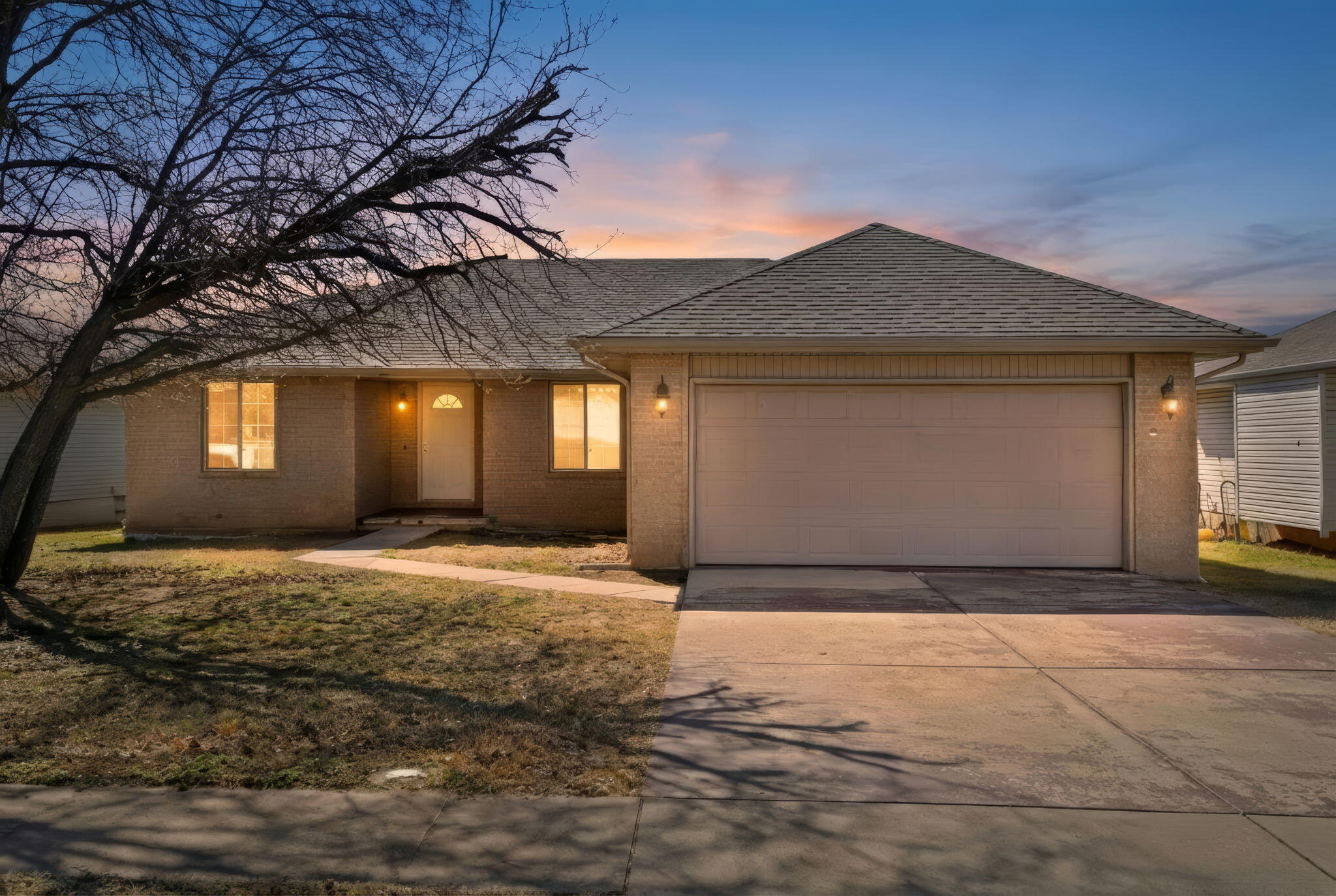 2420 W Rockwood Street, Springfield MO 65807