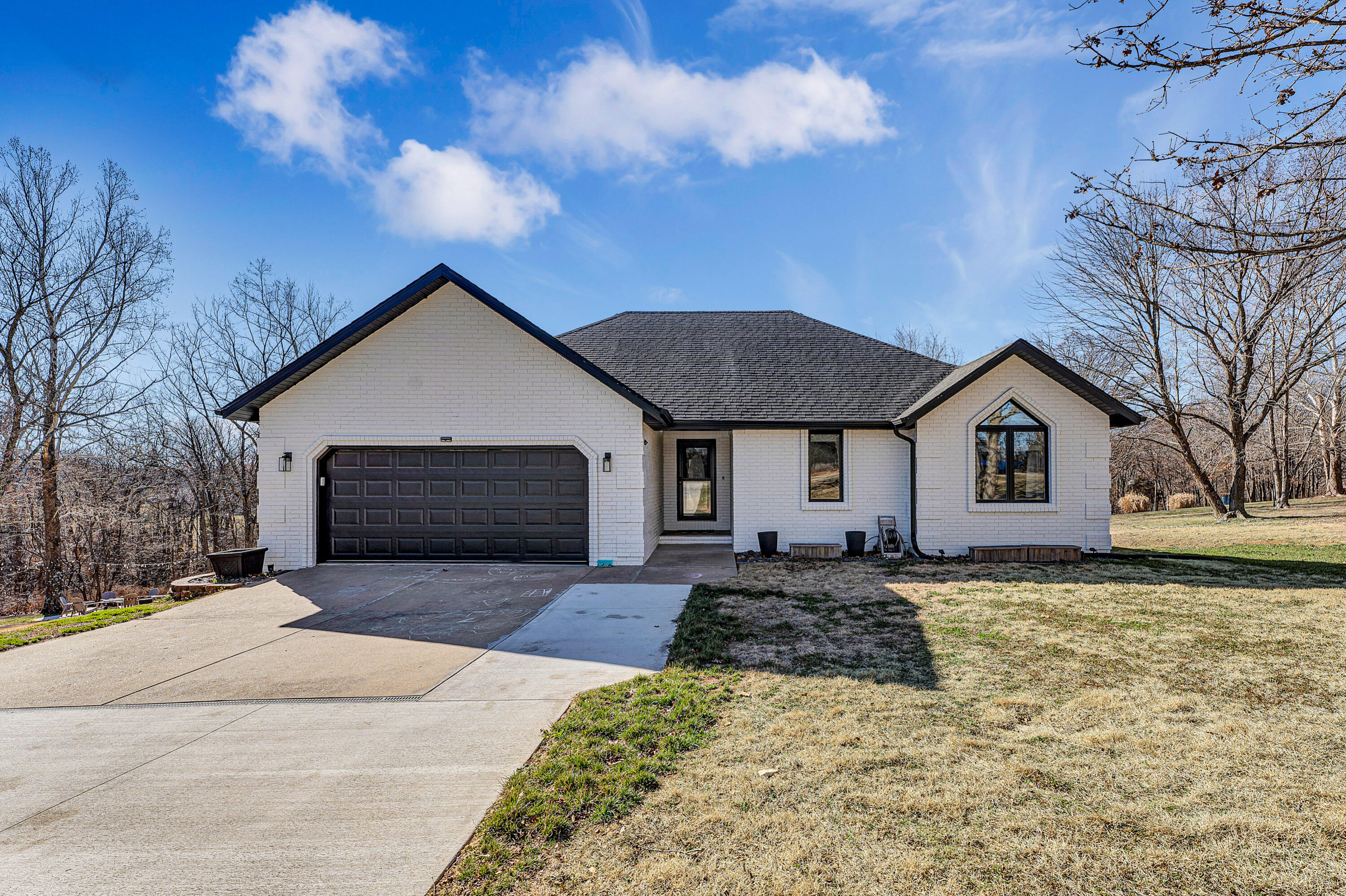 1963 S Oakview Lane, Nixa MO 65714