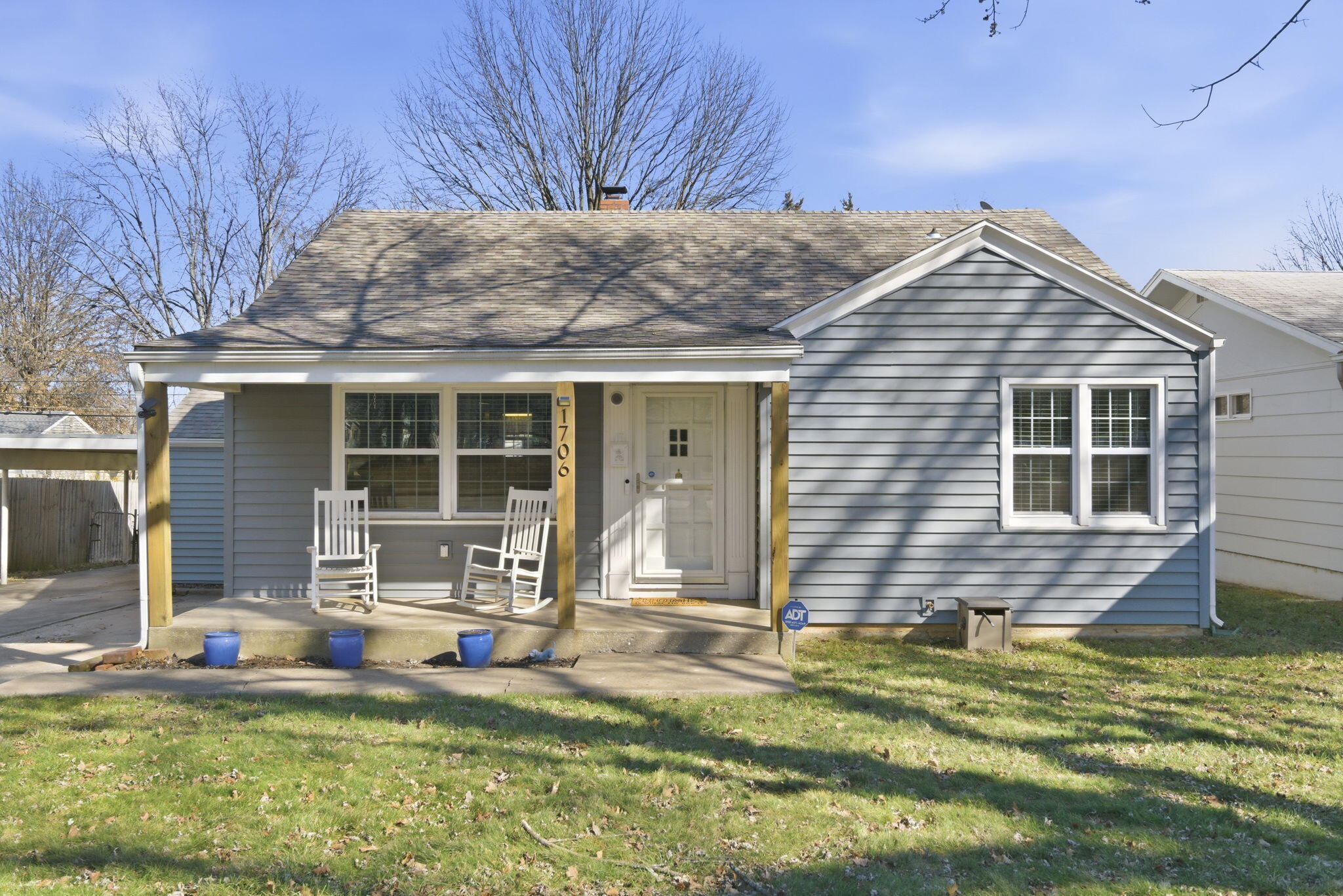 1706 S Delaware Avenue, Springfield MO 65804