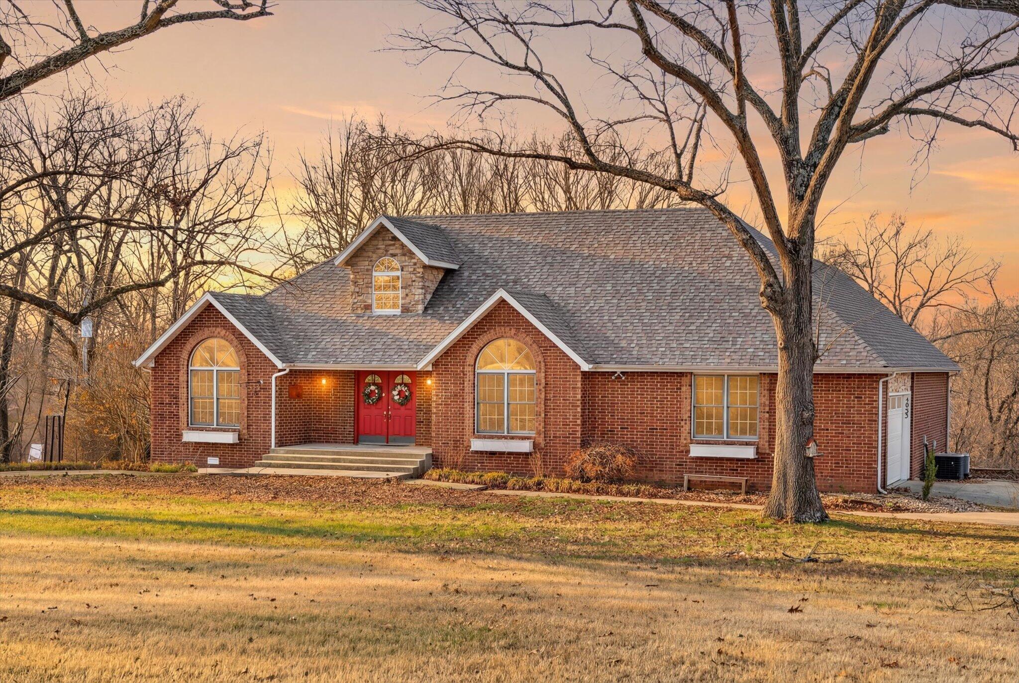 1923 W Ranch Road, Nixa MO 65714