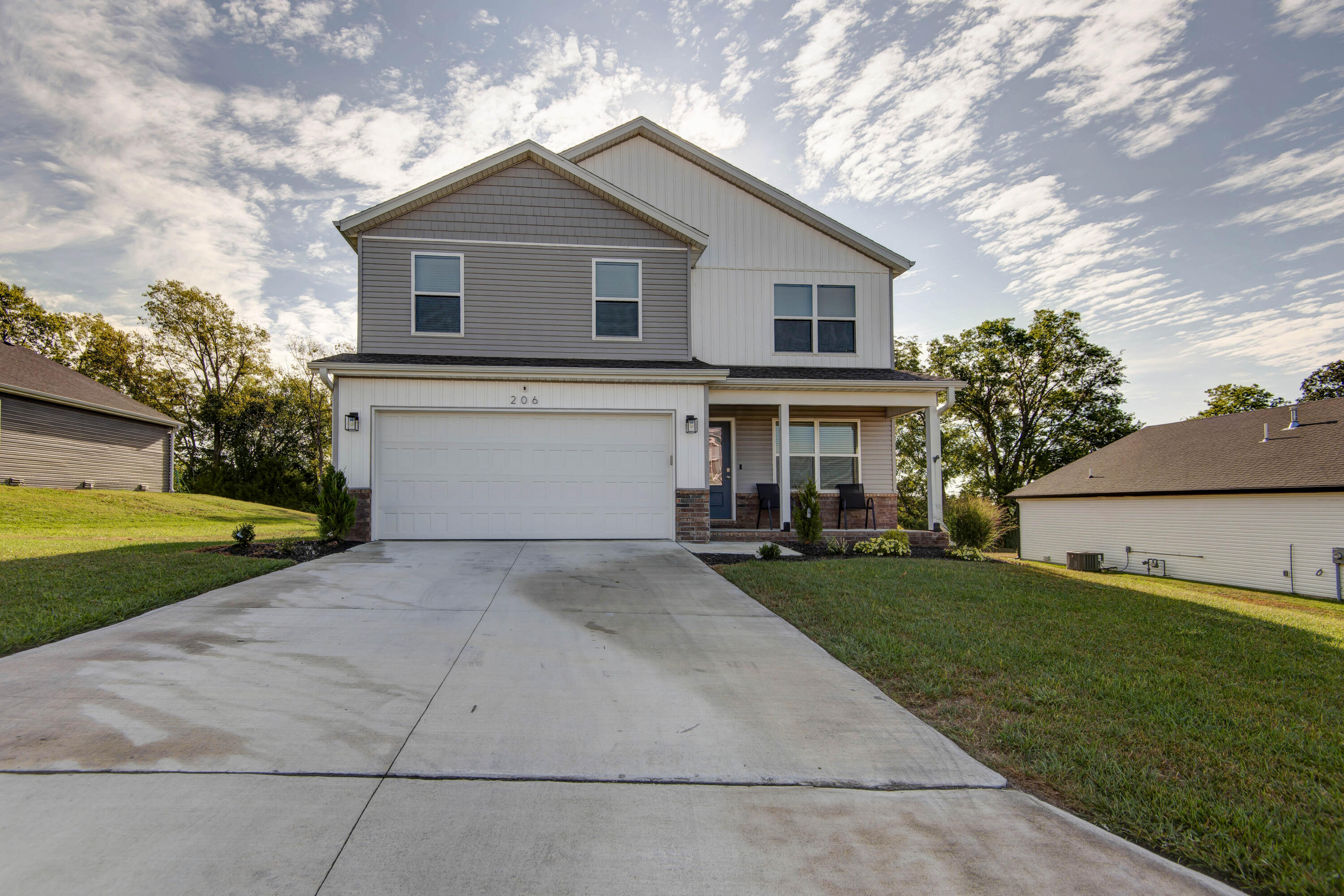 206 N Cheyenne Valley Road, Nixa MO 65714