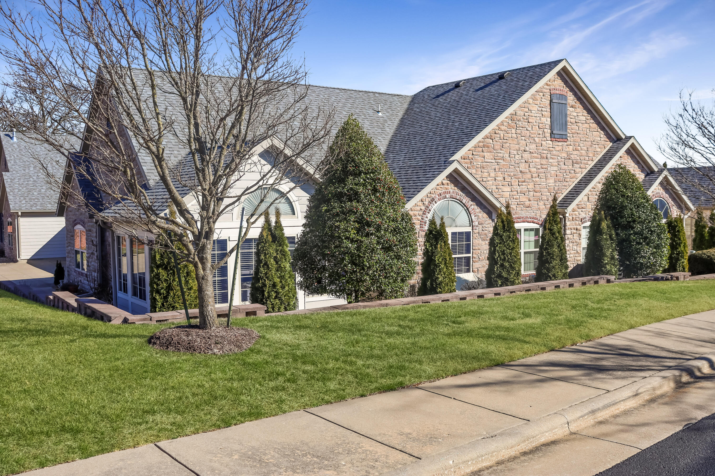 3810 E Cherry Street Unit W-182, Springfield MO 65809