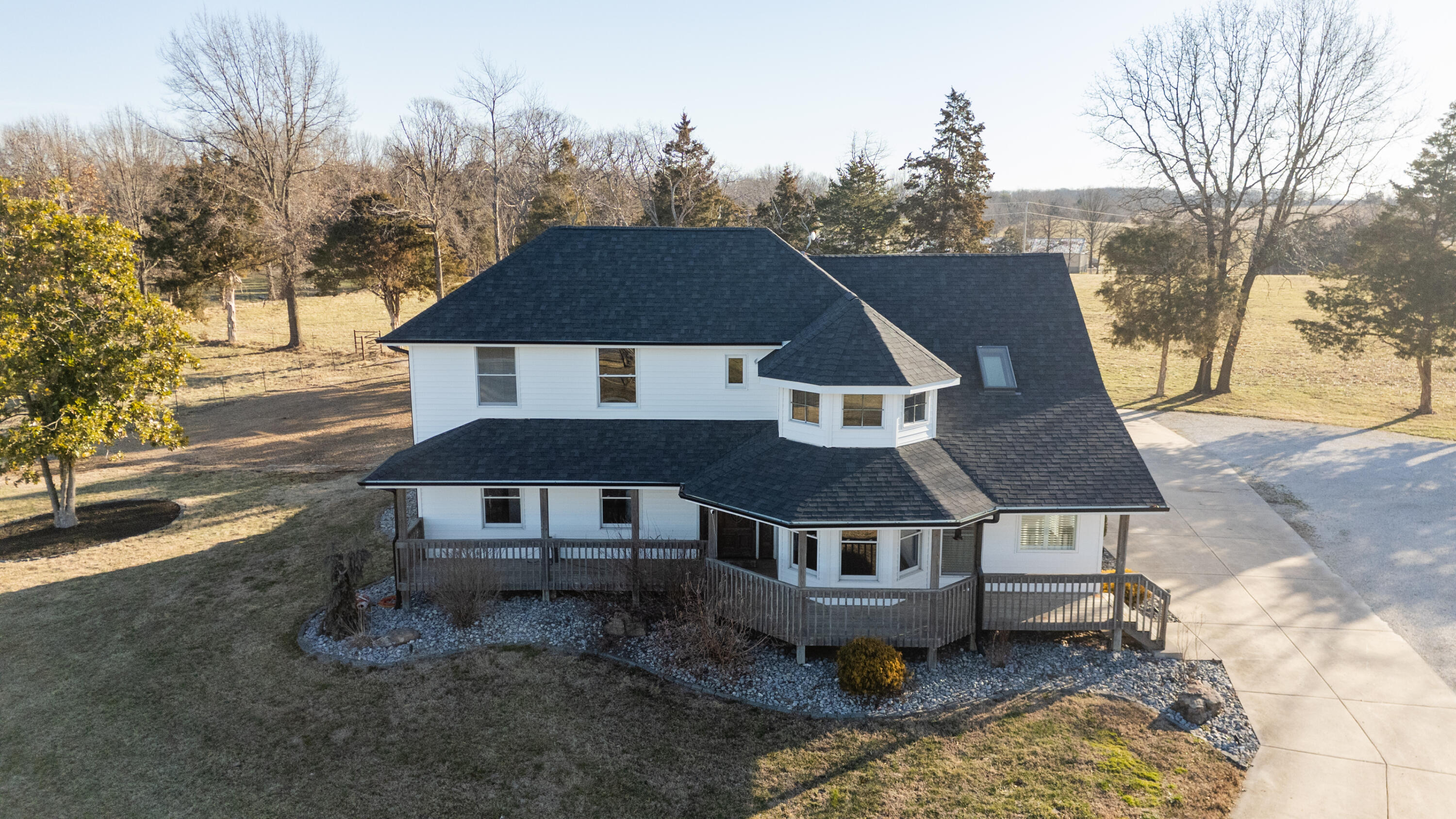 8651 E Squirrel Lane, Rogersville MO 65742