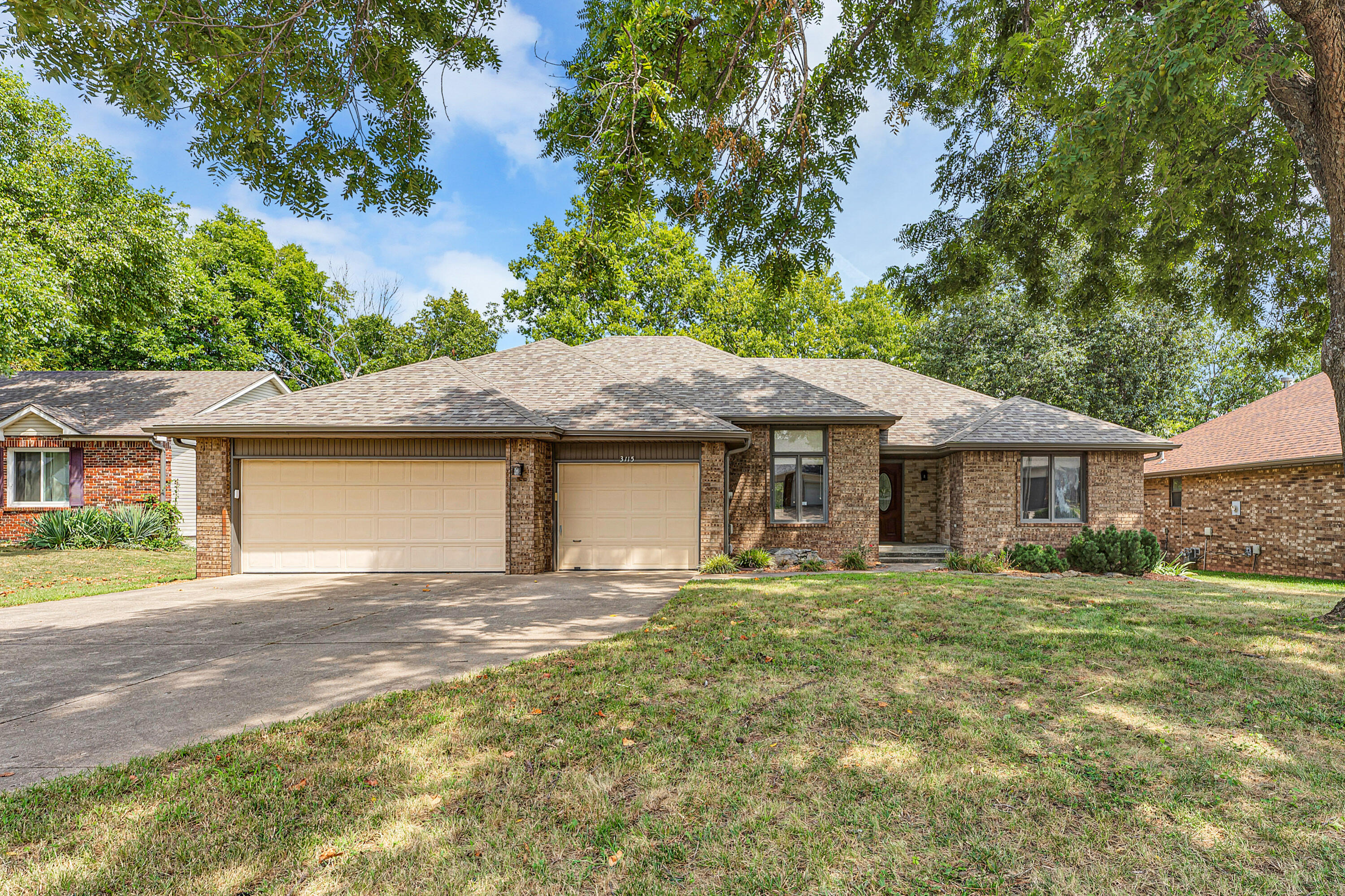 3115 W Edgewood Street, Springfield MO 65807