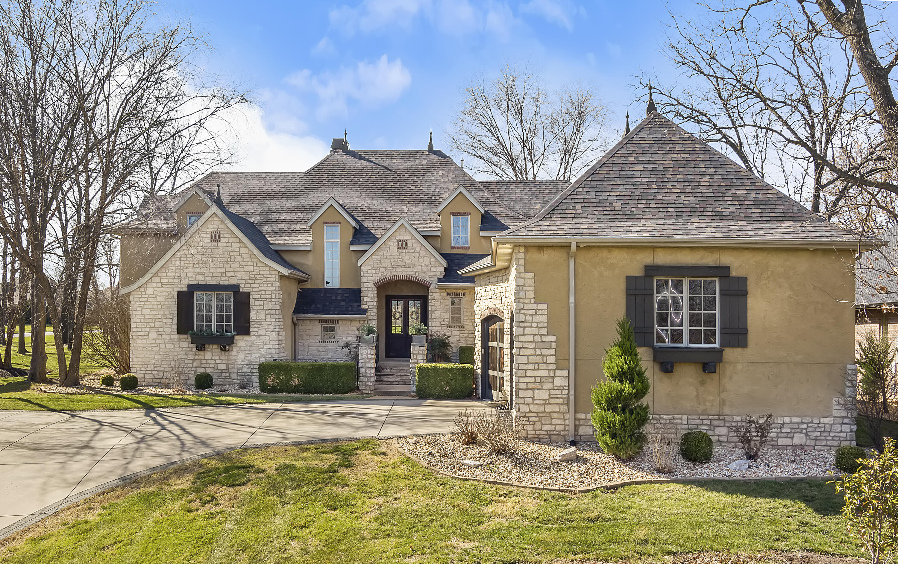 6221 S Bluff Ridge Road, Ozark MO 65721