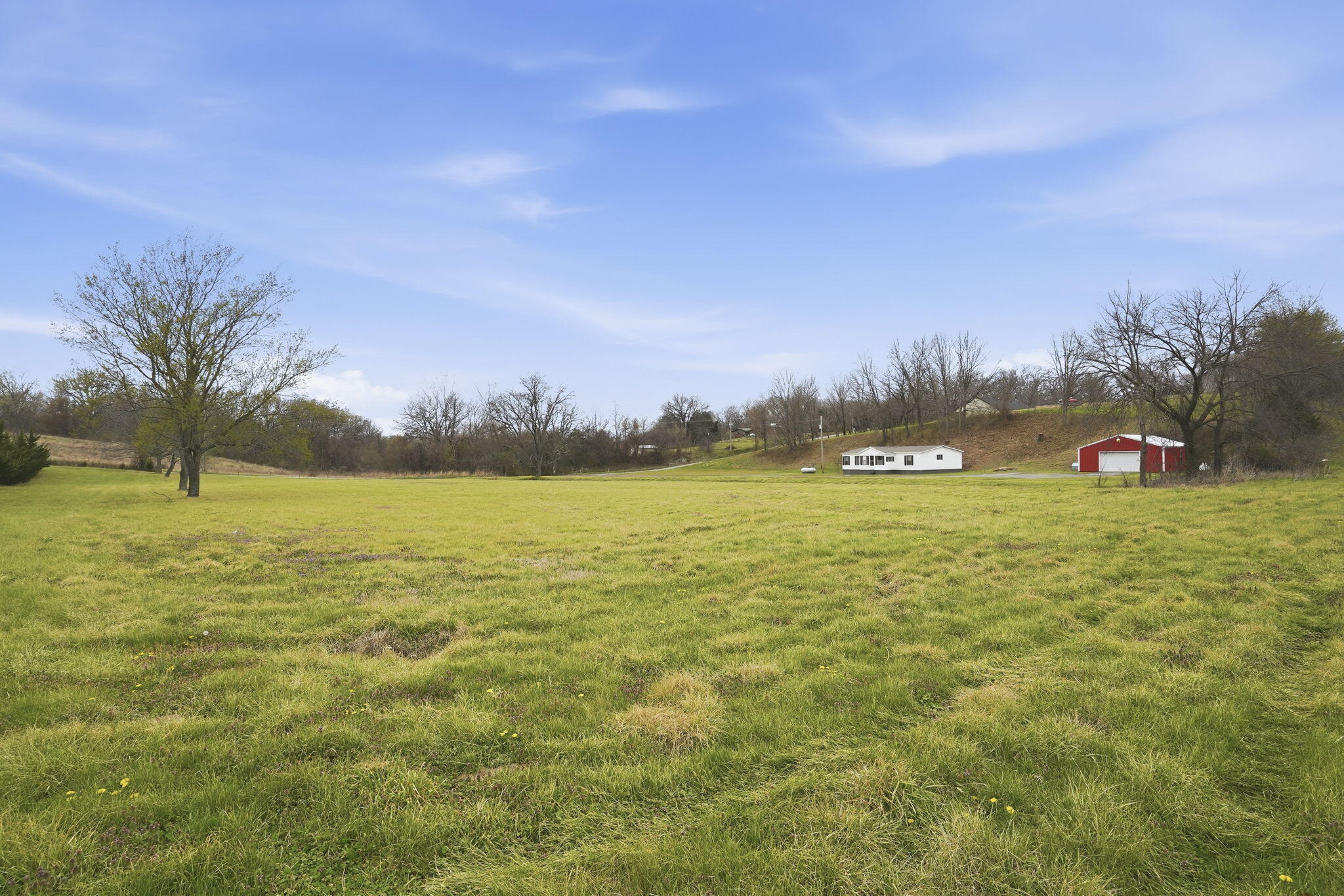 176 S Essex Road, Nixa MO 65714