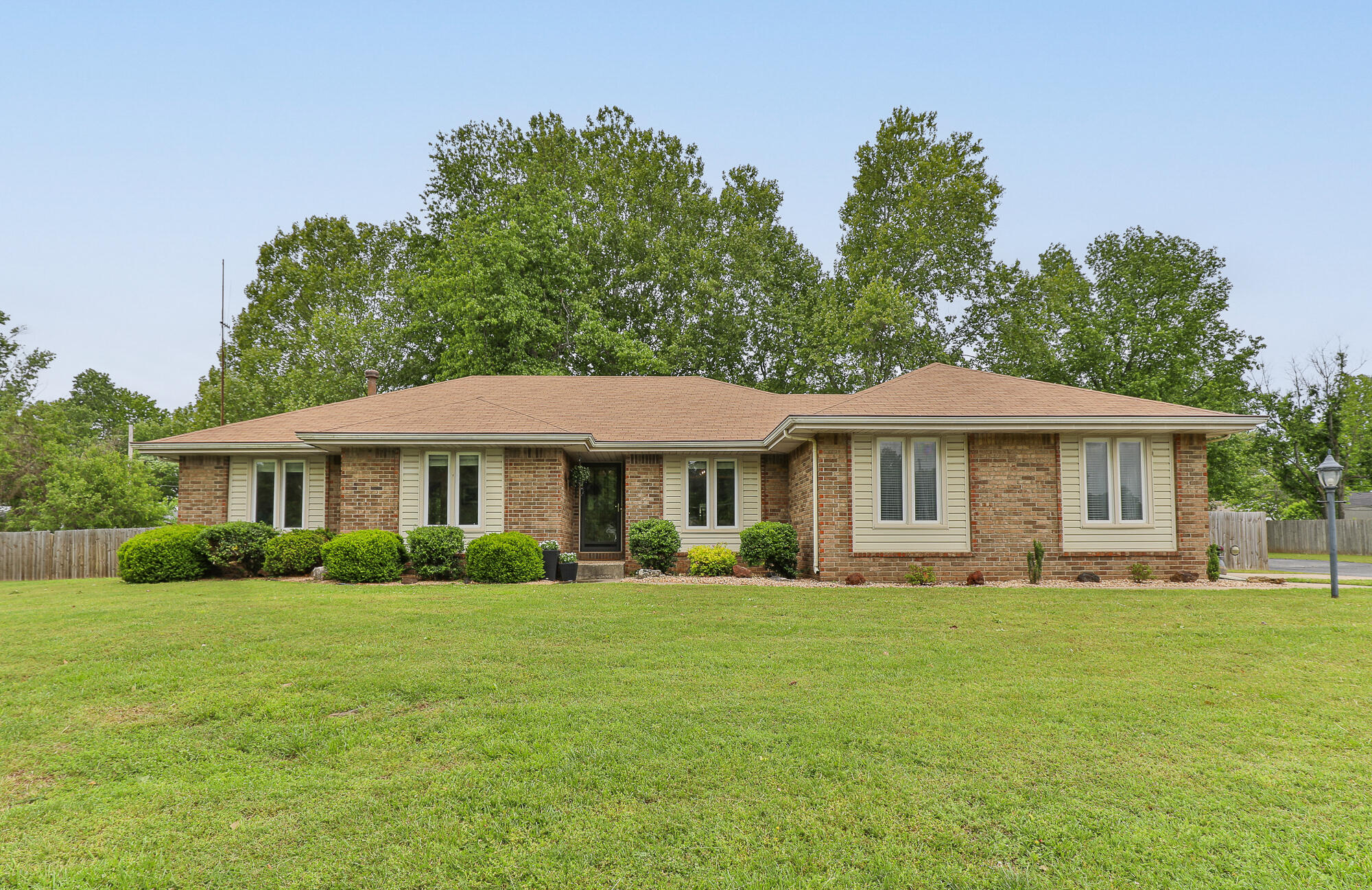 4845 S Ash Avenue, Springfield MO 65804