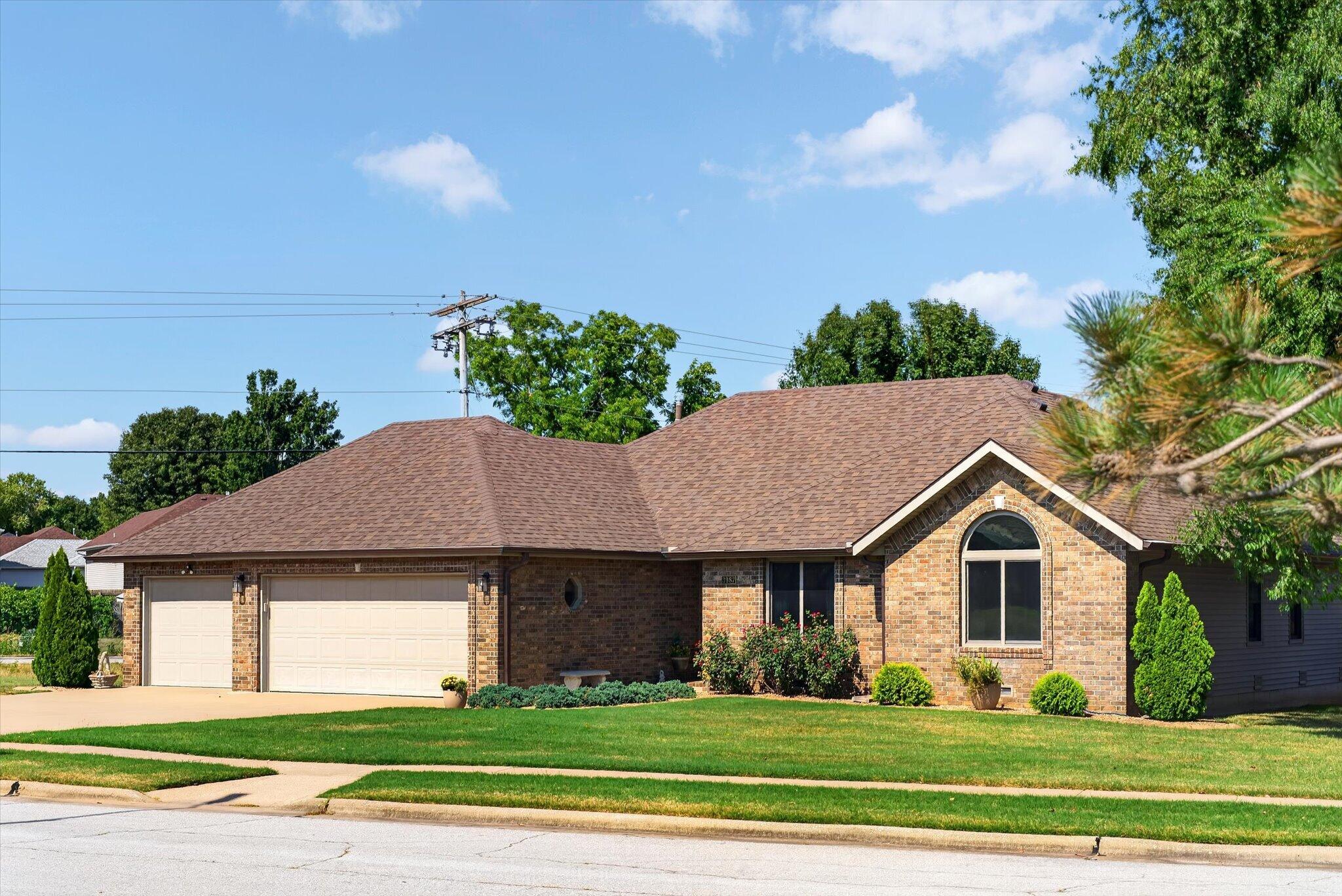 3987 W Edgewood Street, Springfield MO 65807