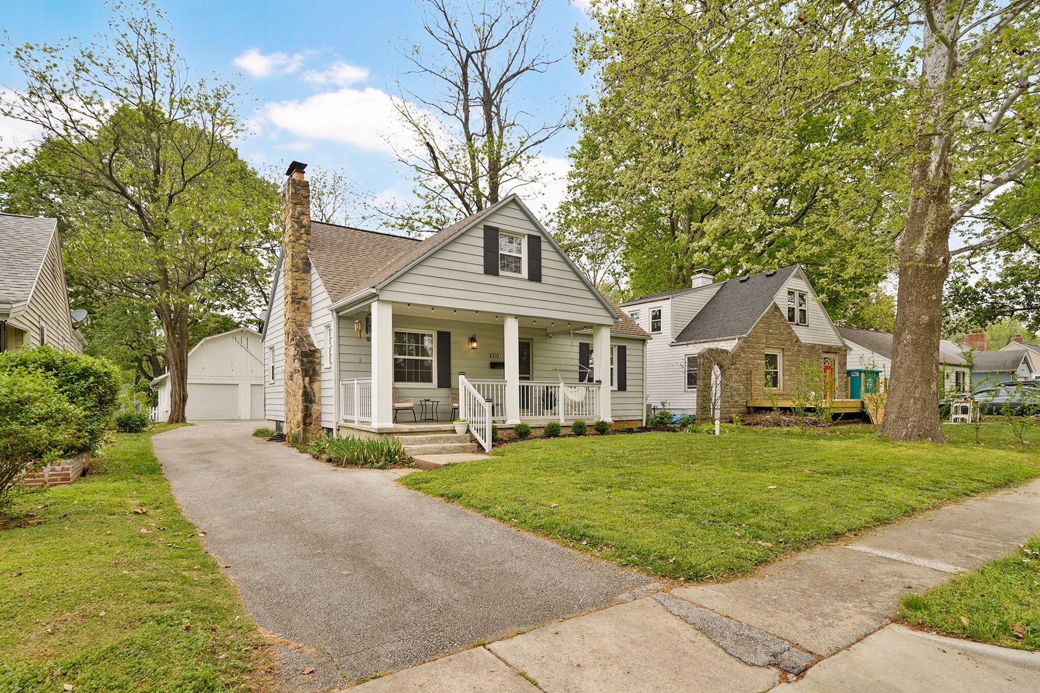 1449 E University Street, Springfield MO 65804