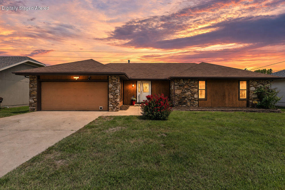 539 E Erie Street, Springfield MO 65807