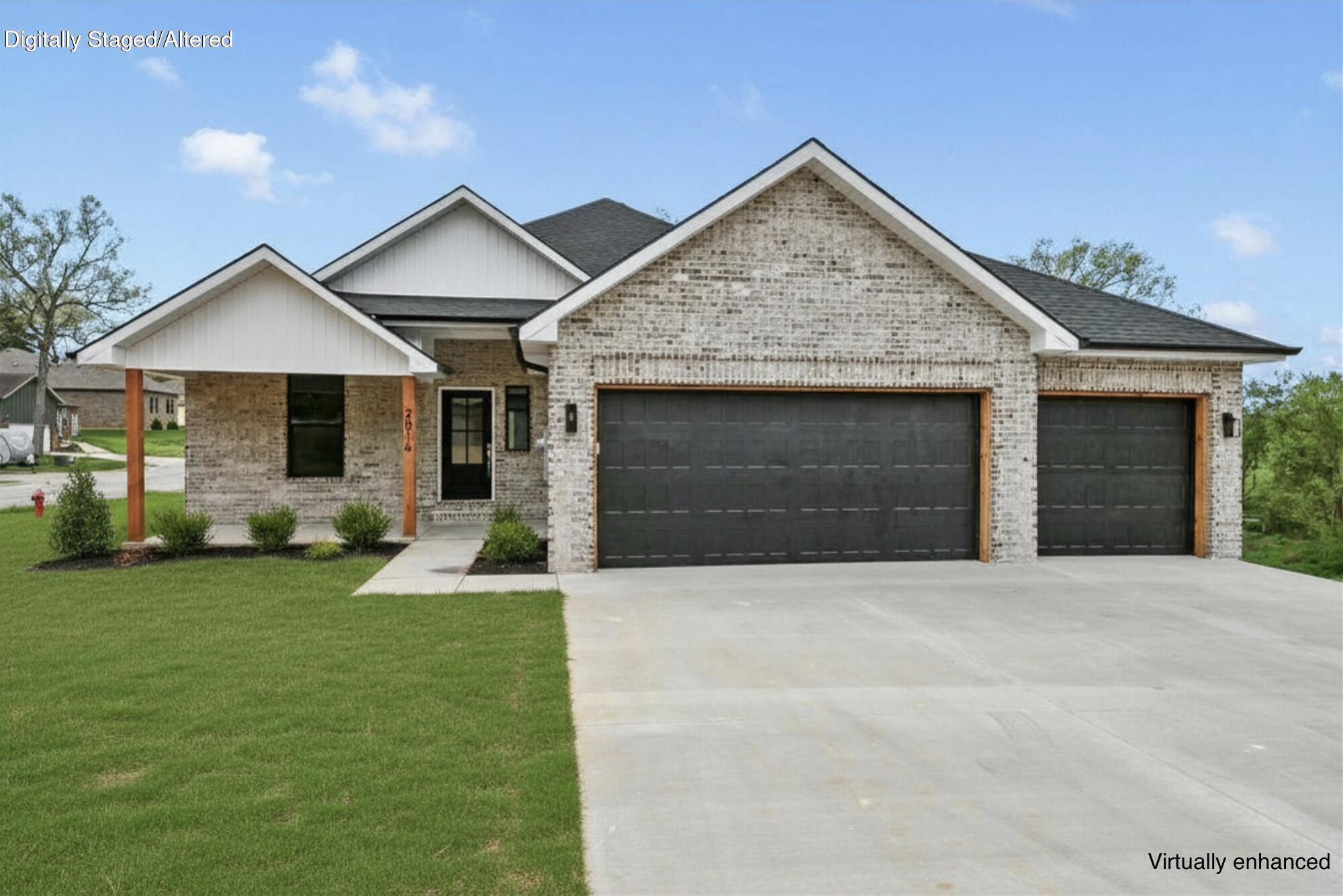 2014 East Jay Street, Ozark MO 65721