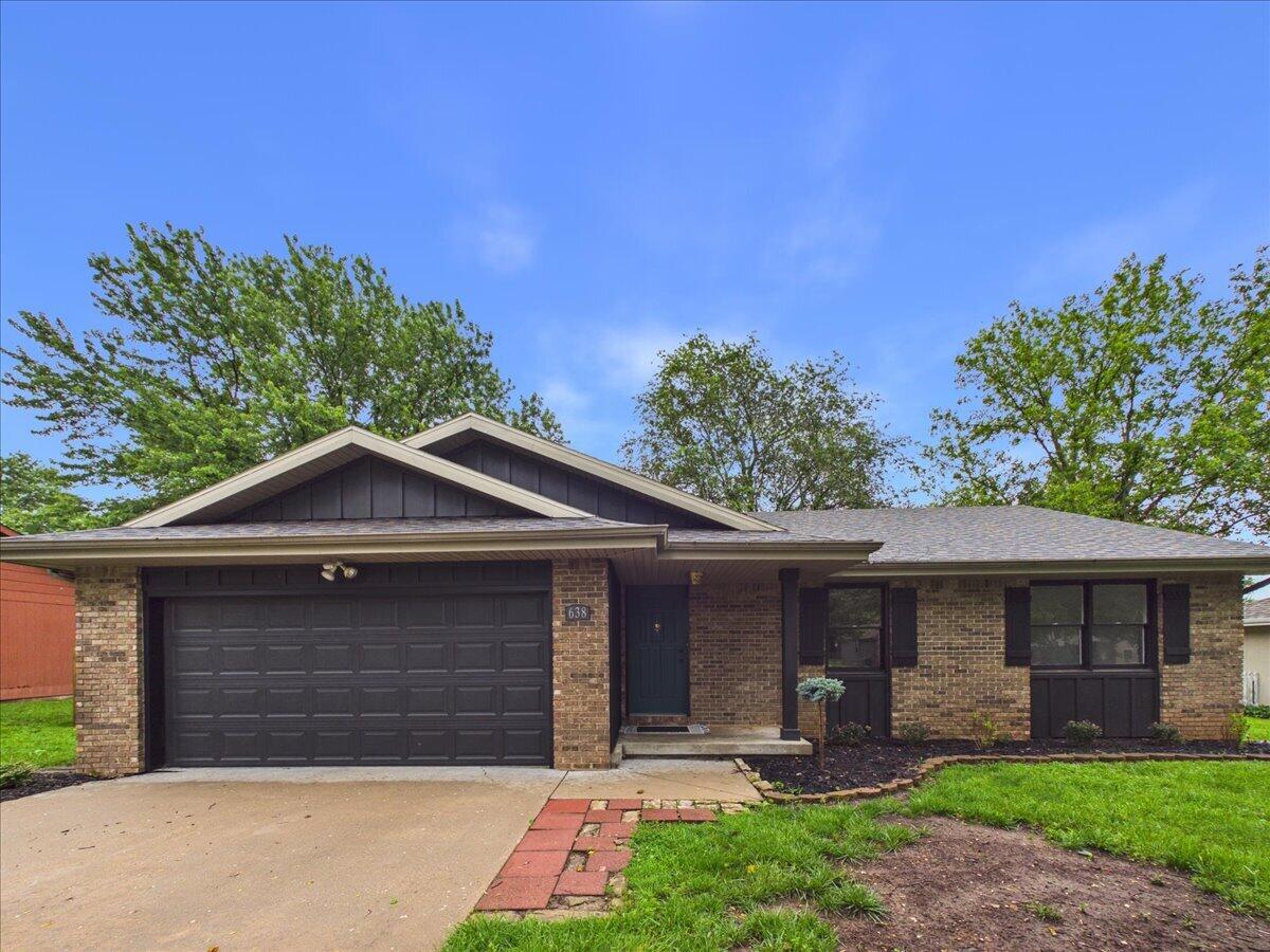 638 S Hampton Avenue, Republic MO 65738