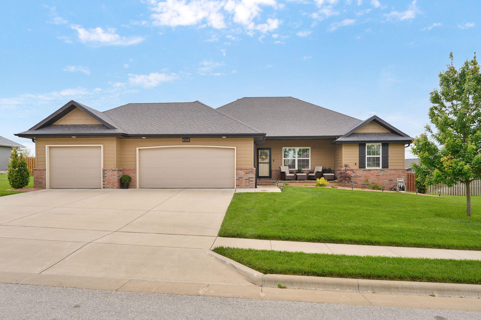 4755 Florence Avenue, Ozark MO 65721