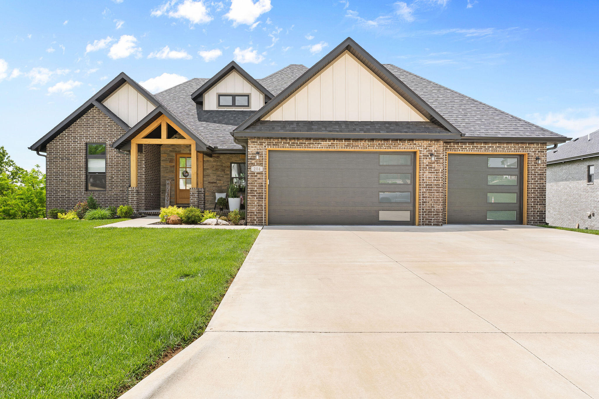 204 N Blarney Court, Nixa MO 65714