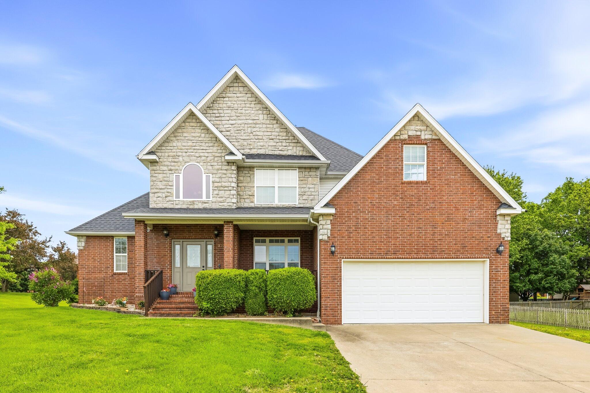 370 Shores Parkway, Rogersville MO 65742