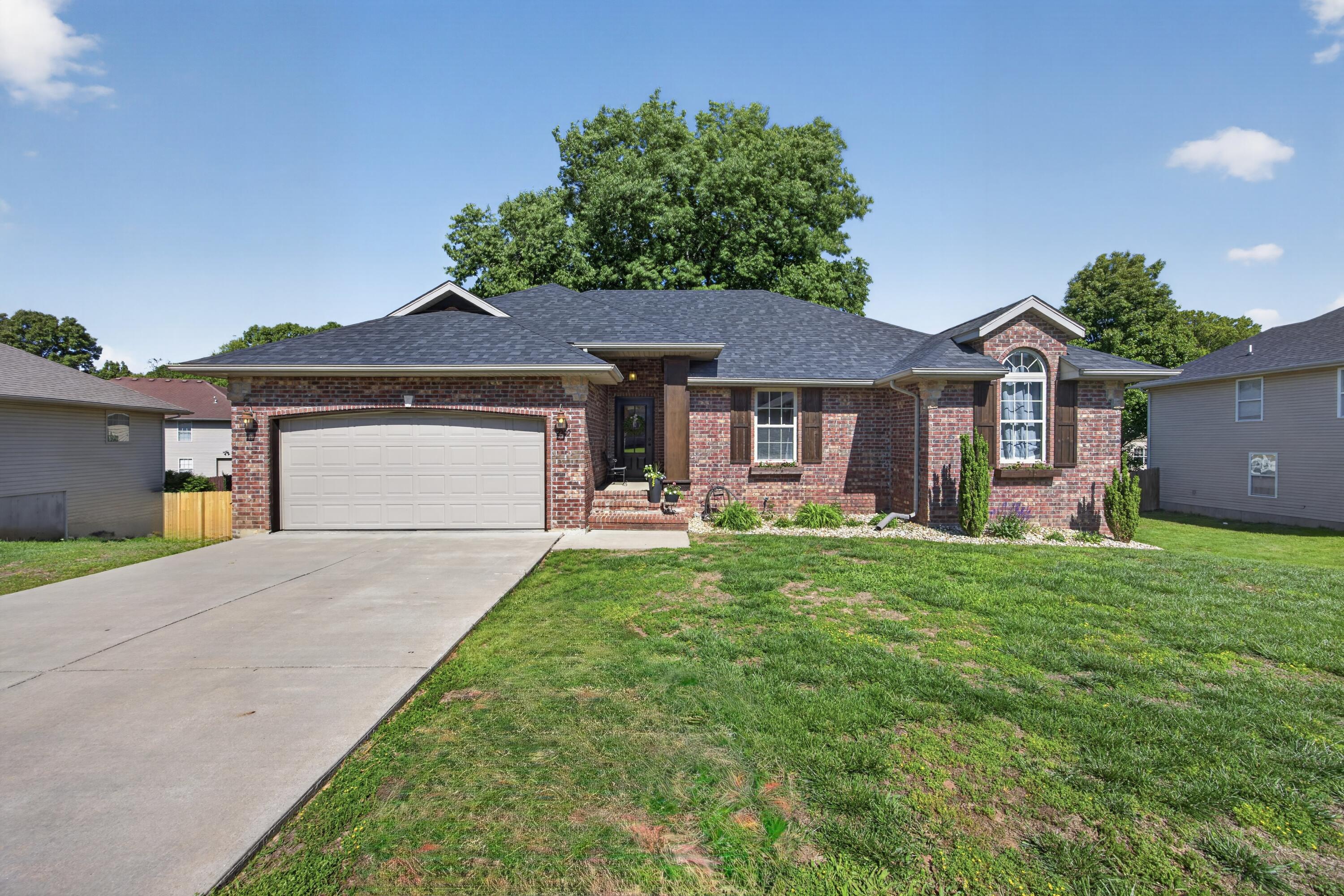 2309 S 12th Street, Ozark MO 65721