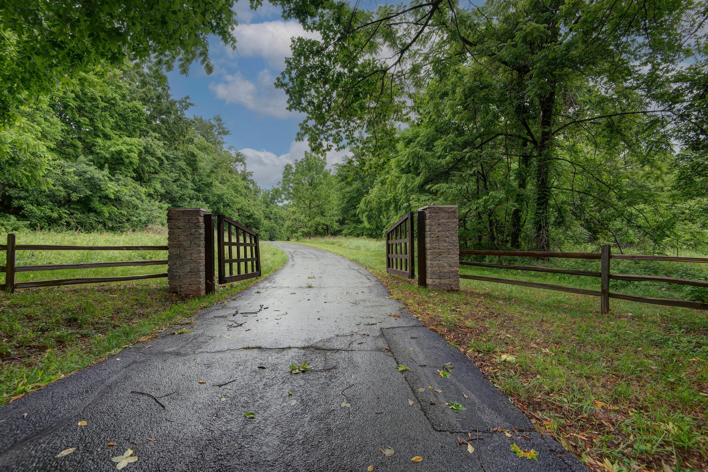 3571 W State Highway O, Springfield MO 65803