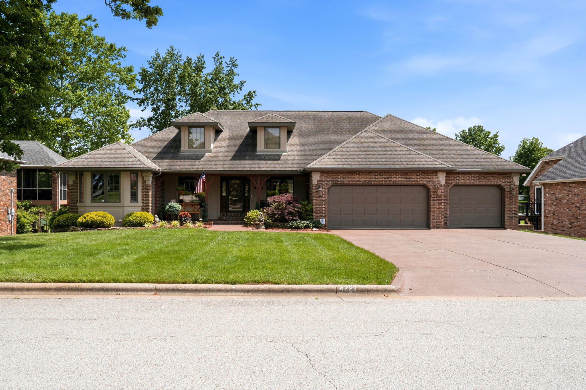 4227 Greenbriar Drive, Nixa MO 65714