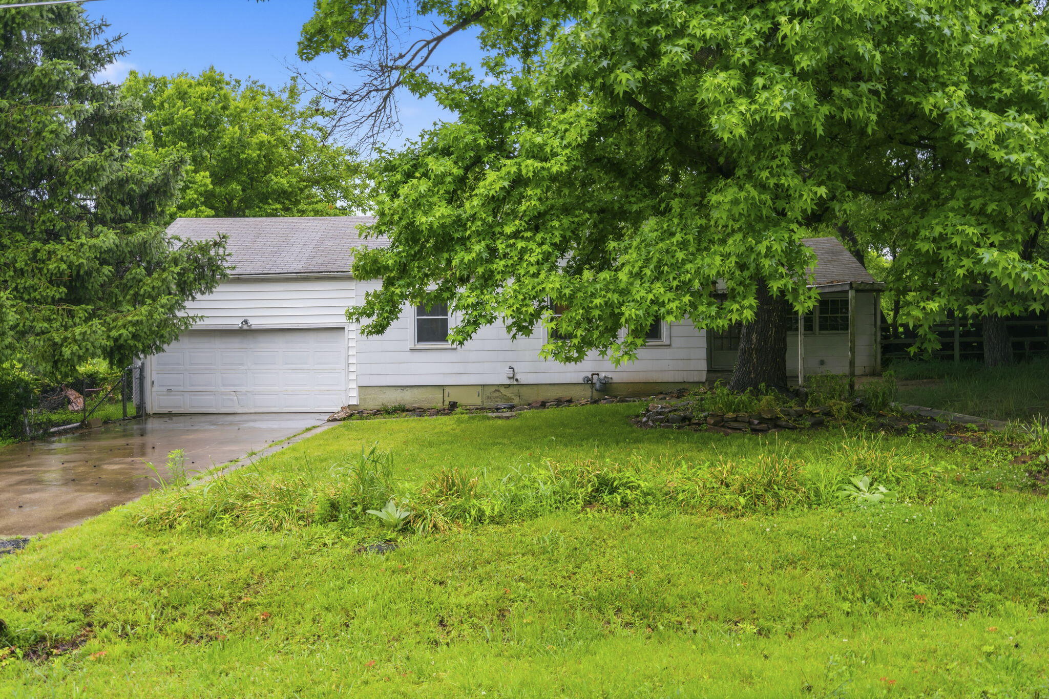 731 S Old Orchard Avenue, Springfield MO 65802