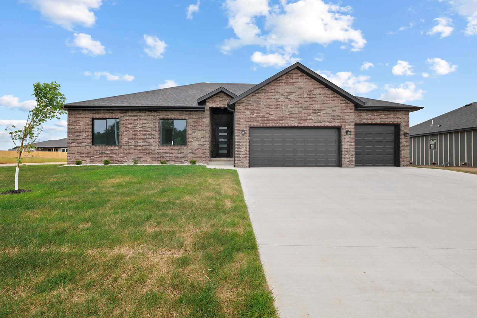 496 Bailiwick Drive, Rogersville MO 65742