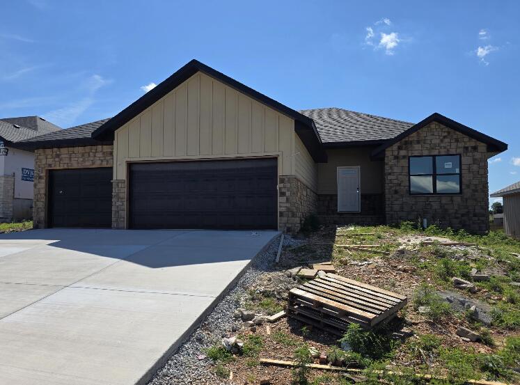 935 S Pindall Lane, Nixa MO 65714