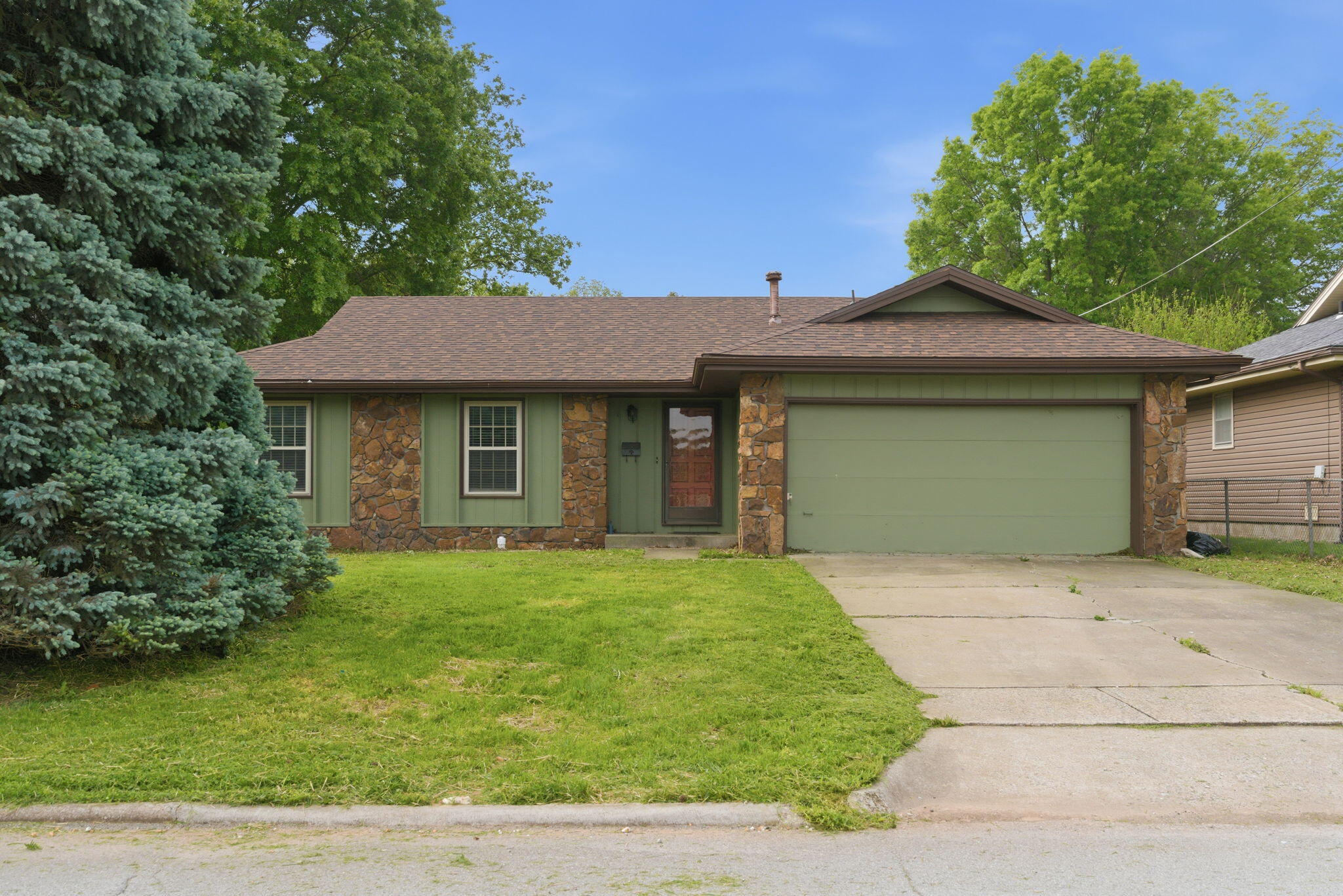 504 W Bell Street, Springfield MO 65803