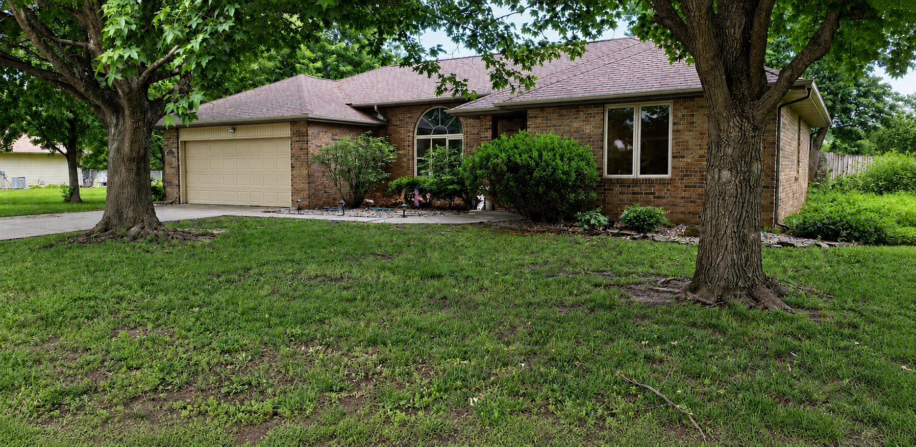 6863 W Cactus Street, Springfield MO 65803