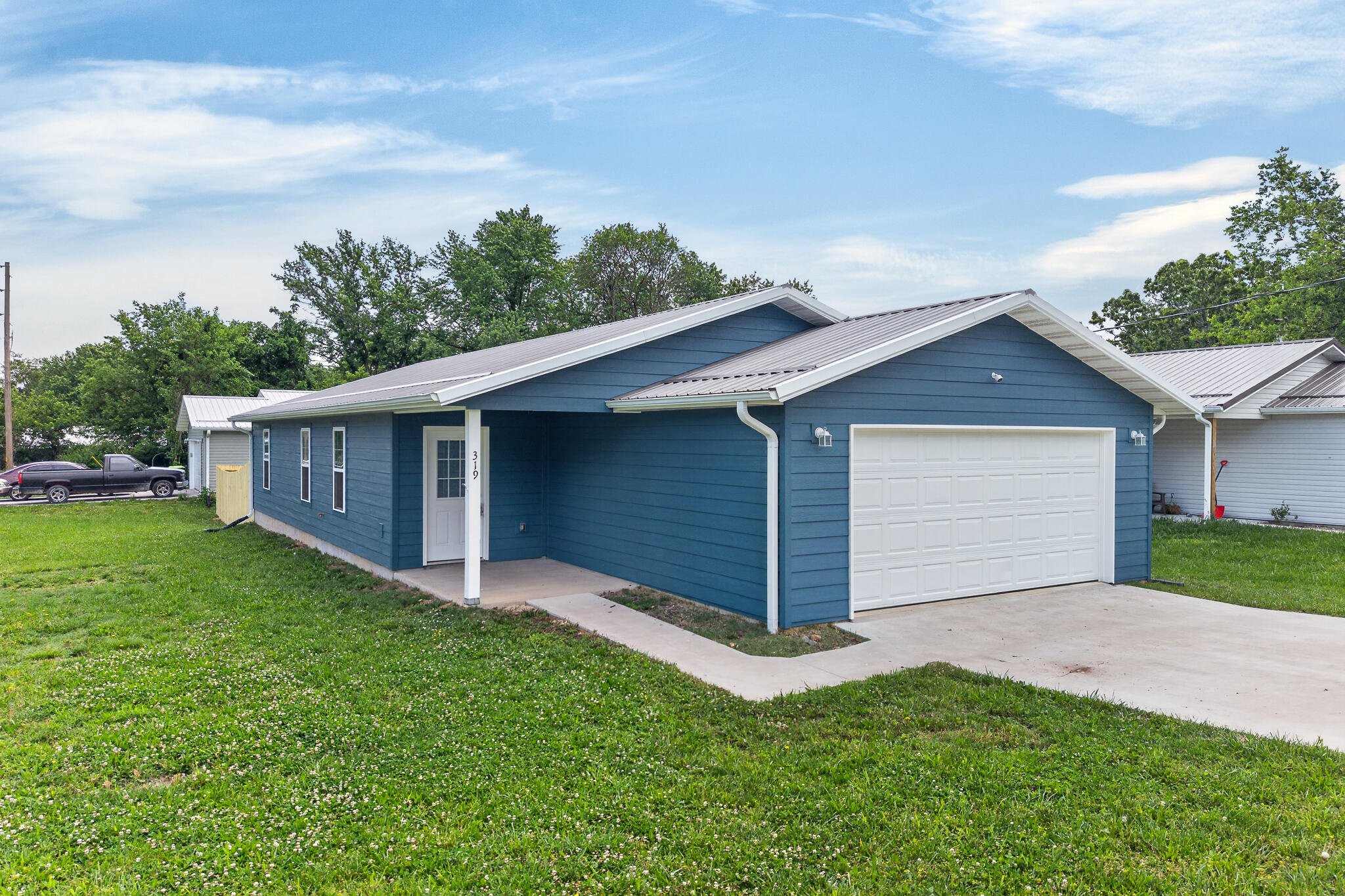 319 W Bedford Street, Marshfield MO 65706