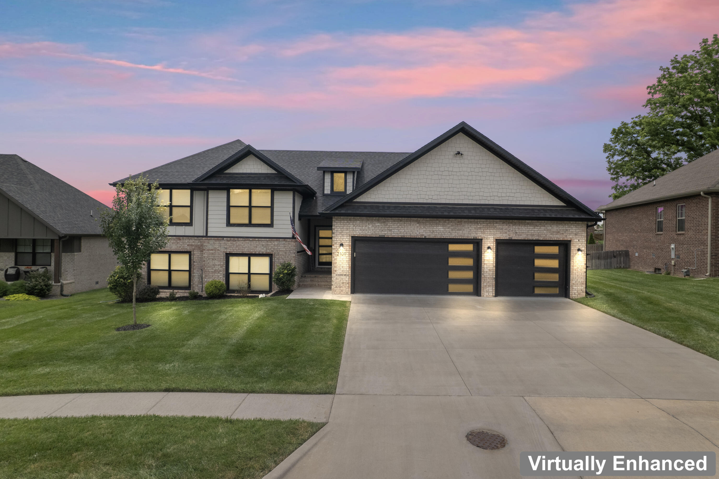 2101 N Affirmed Avenue, Springfield MO 65802