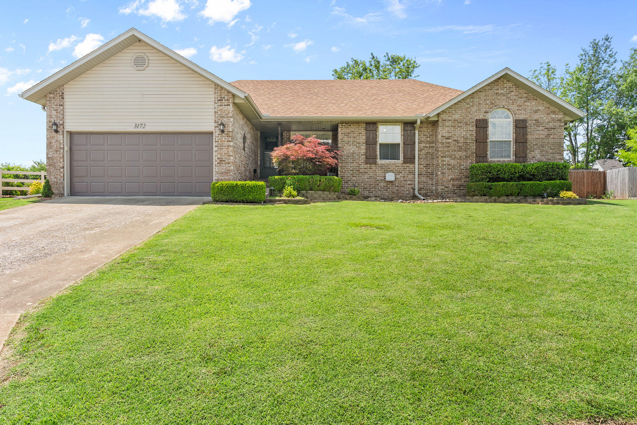 3172 W Grandview Street, Springfield MO 65803