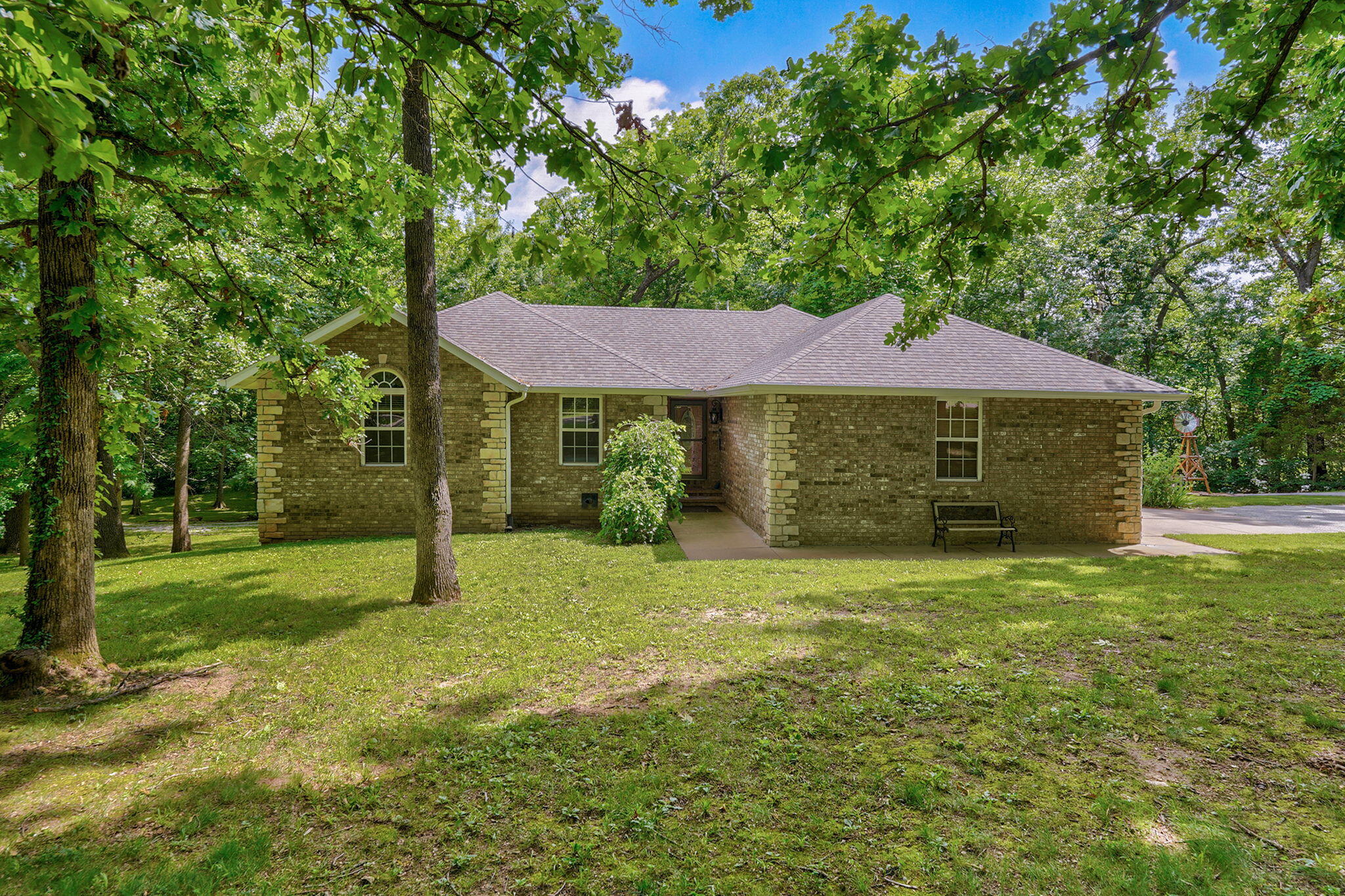 205 Nice Place Road, Clever MO 65631