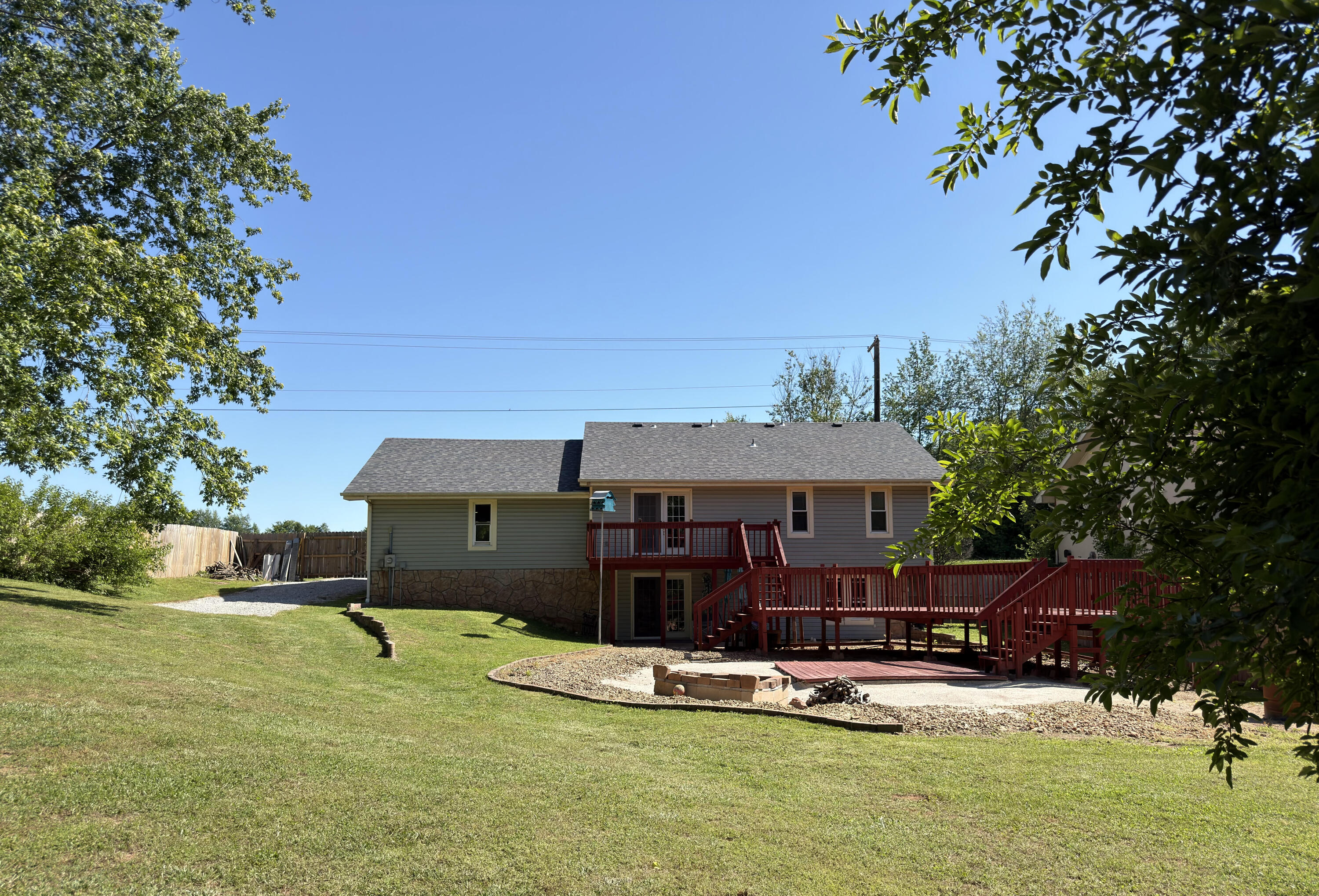 1509 E Hartley Street, Ozark MO 65721