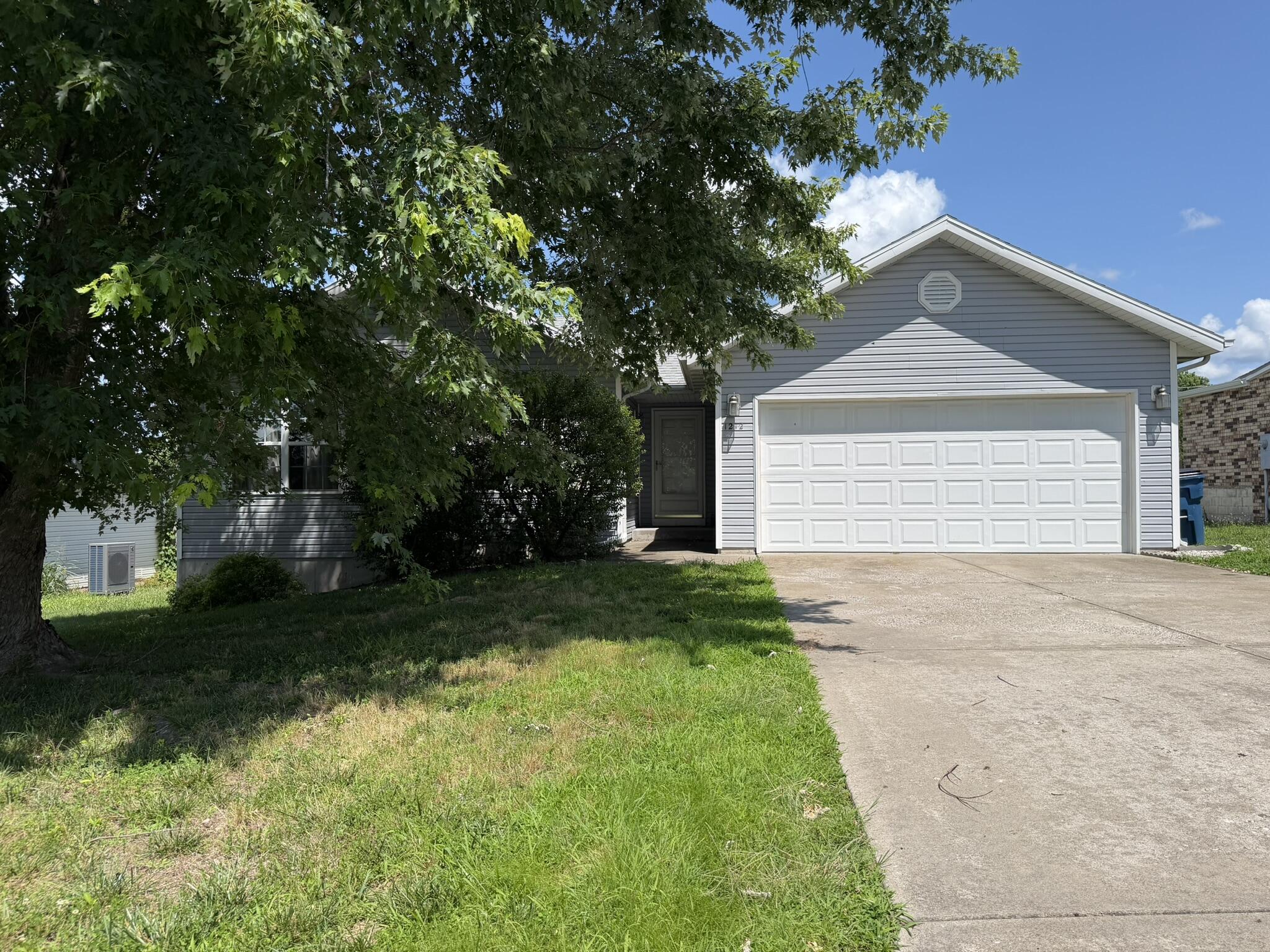 1212 S 15th Street, Ozark MO 65721